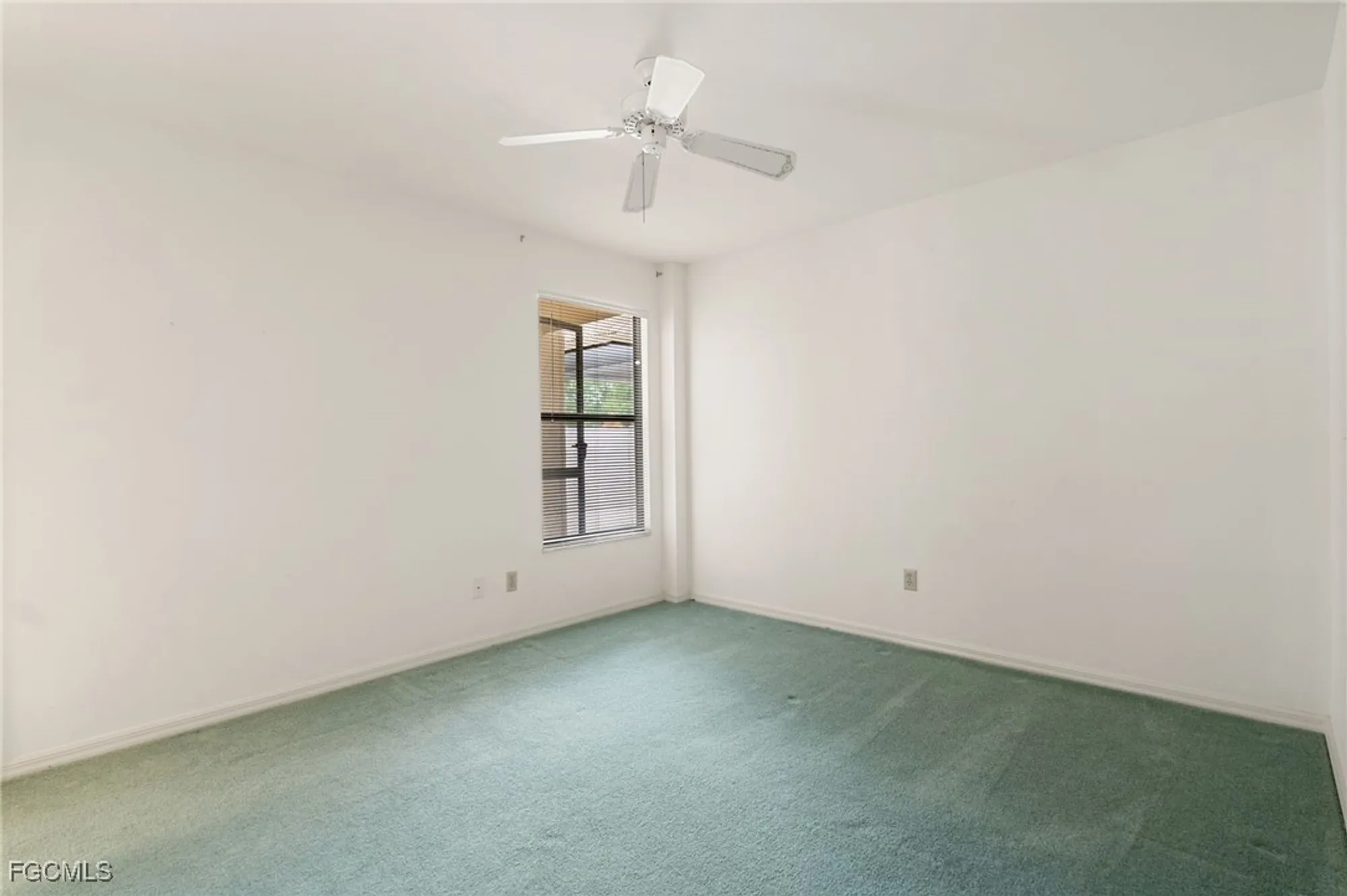 Property Slideshow image 30 of 50 | 12787 cold stream dr, Fort Myers, FL, 33912