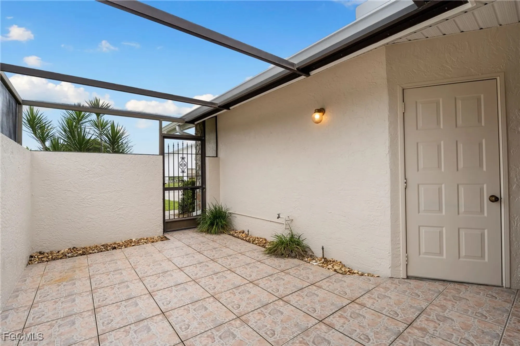 Property Slideshow image 4 of 50 | 12787 cold stream dr, Fort Myers, FL, 33912