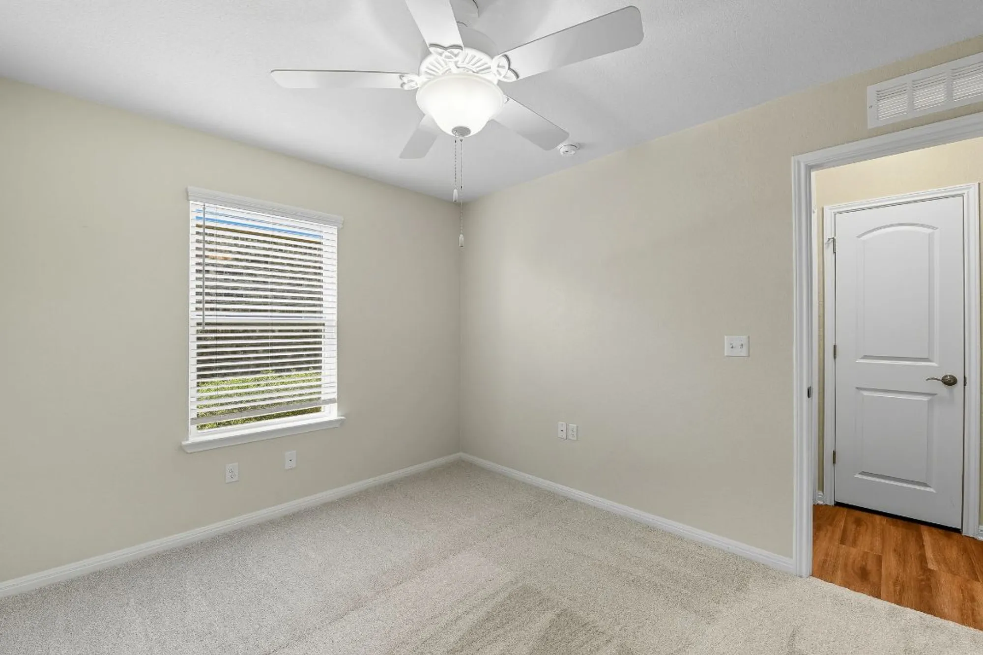 Property Slideshow image 14 of 30 | 505 rockport st, Georgetown, TX, 78633