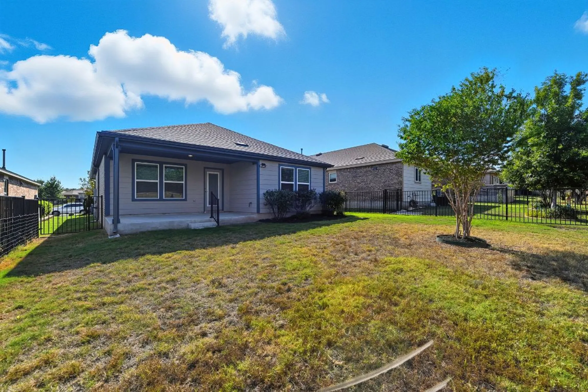 Property Slideshow image 26 of 30 | 505 rockport st, Georgetown, TX, 78633