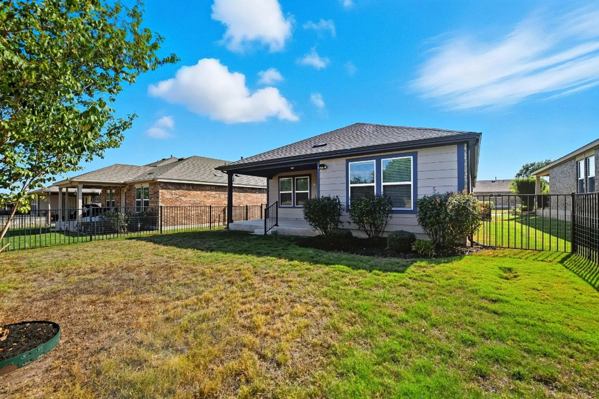 Property Slideshow image 27 of 30 | 505 rockport st, Georgetown, TX, 78633