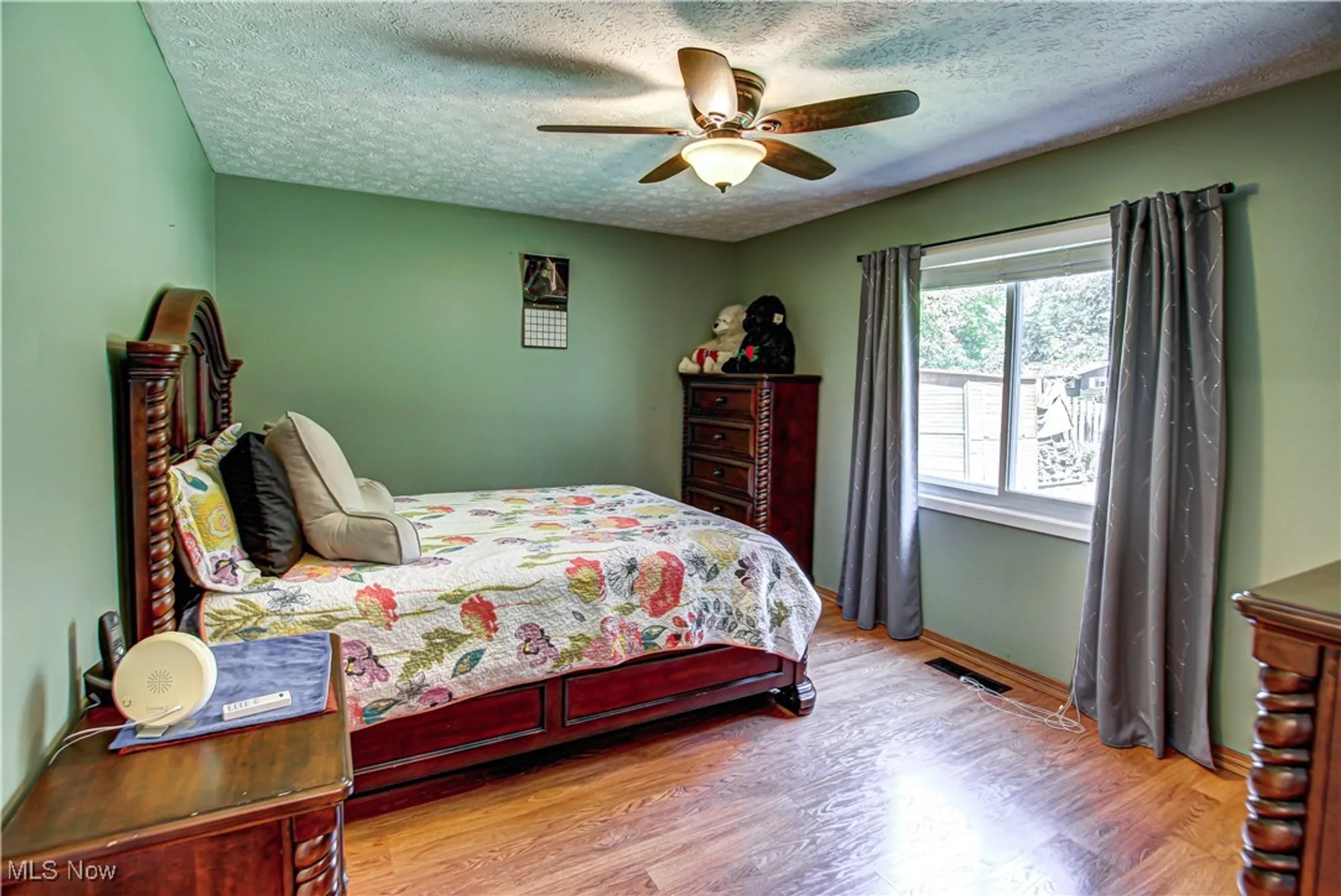 Property Slideshow image 14 of 34 | 9829 plum brook ln, Strongsville, OH, 44149