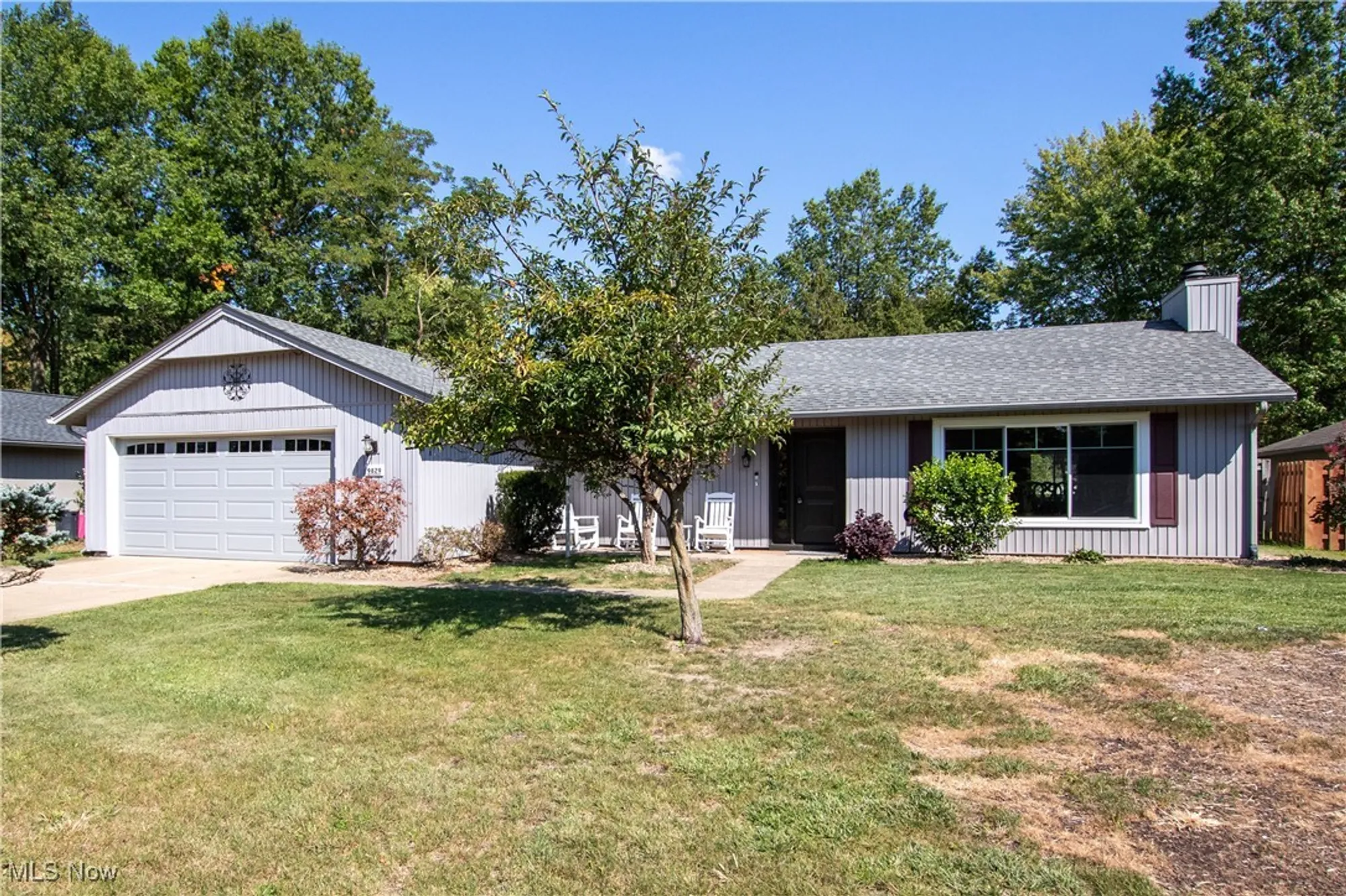 Property Slideshow image 1 of 34 | 9829 plum brook ln, Strongsville, OH, 44149