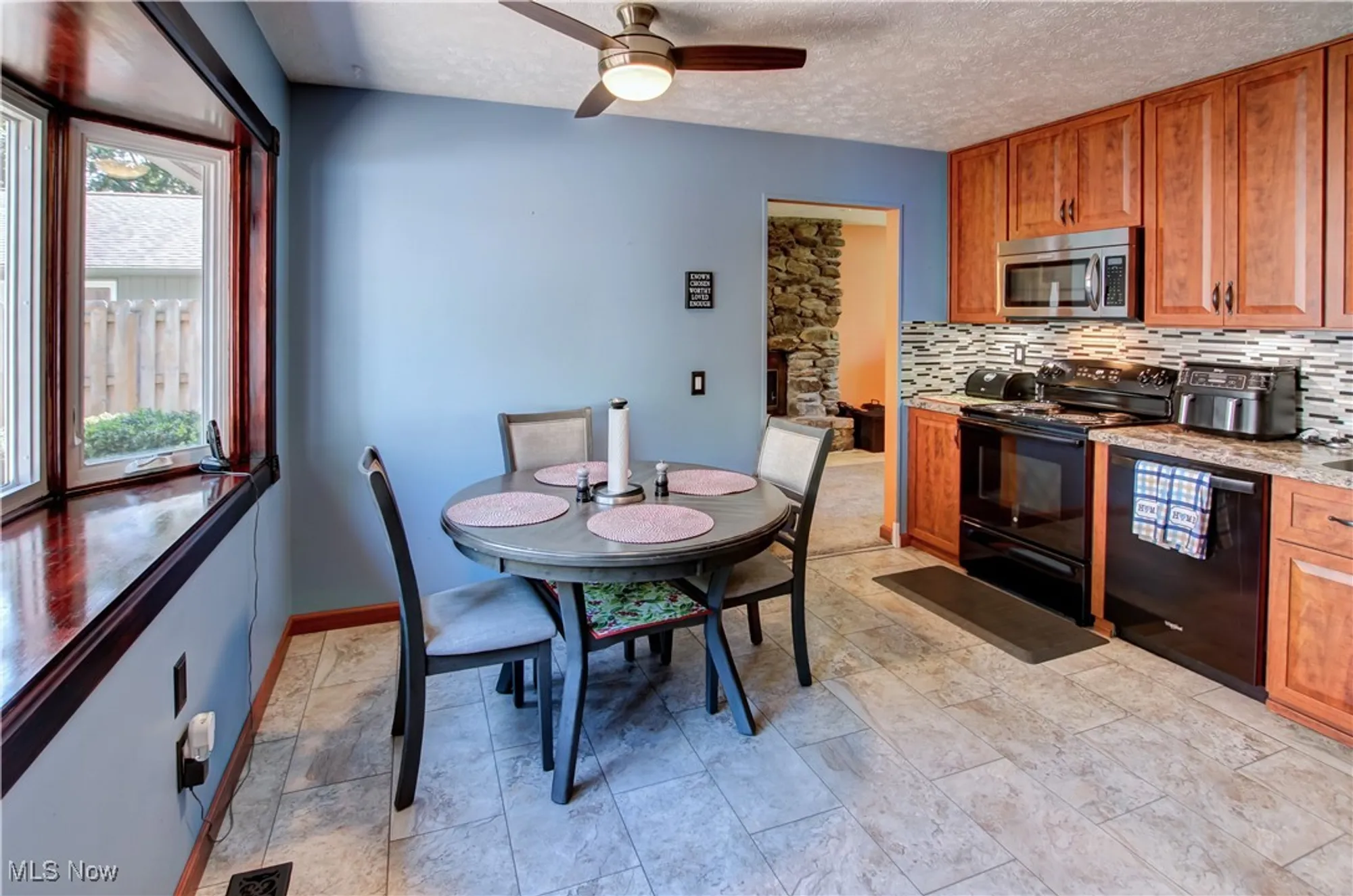 Property Slideshow image 10 of 34 | 9829 plum brook ln, Strongsville, OH, 44149