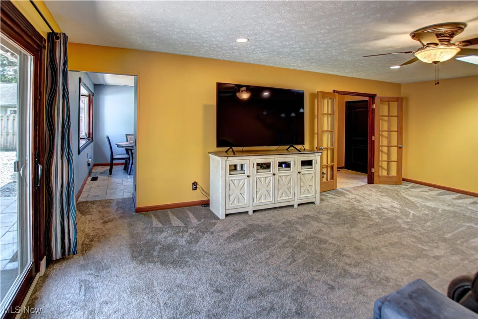 Property Slideshow image 13 of 34 | 9829 plum brook ln, Strongsville, OH, 44149