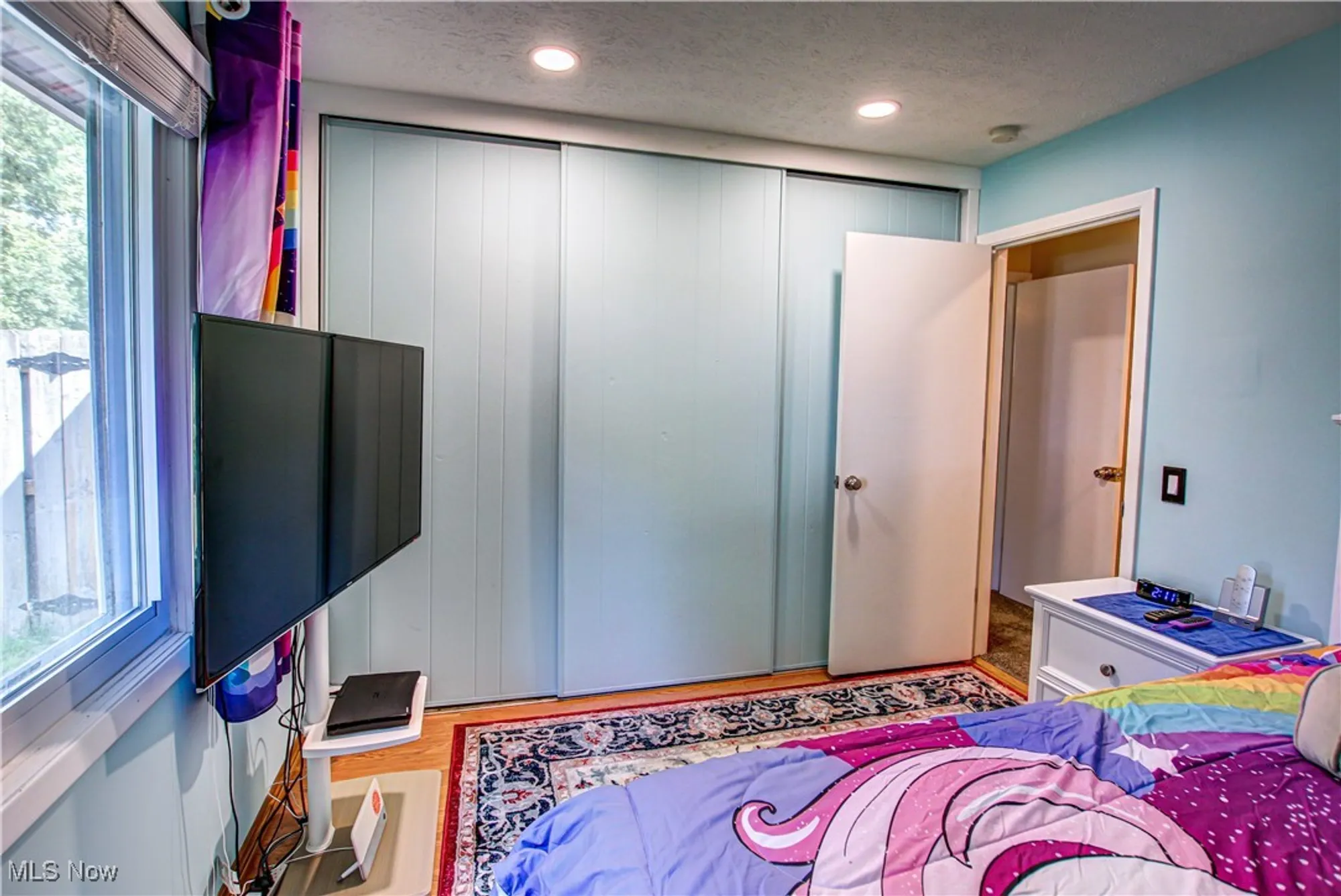 Property Slideshow image 22 of 34 | 9829 plum brook ln, Strongsville, OH, 44149