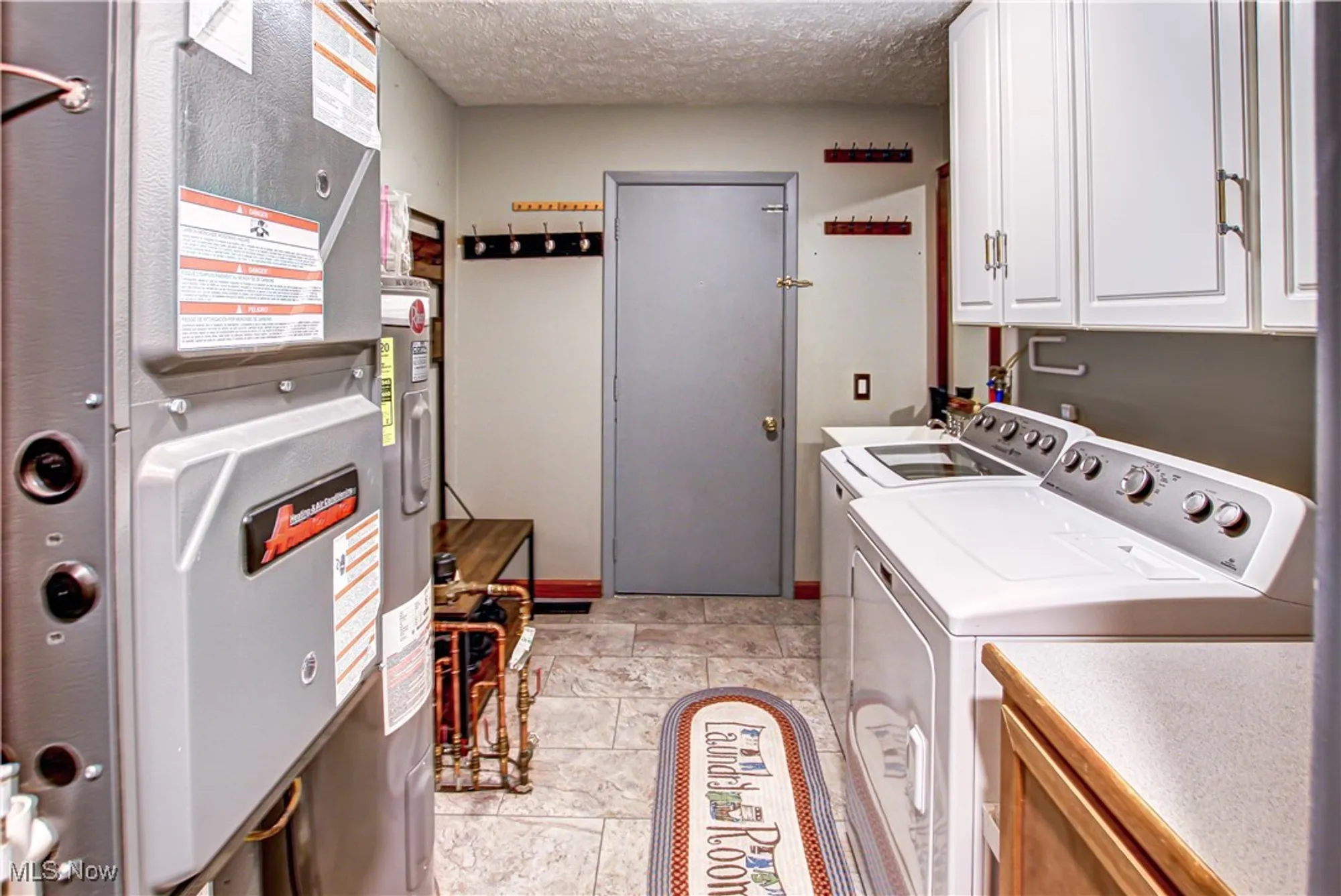 Property Slideshow image 23 of 34 | 9829 plum brook ln, Strongsville, OH, 44149