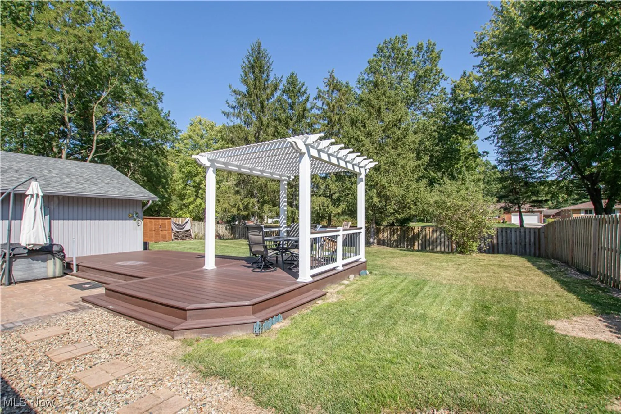 Property Slideshow image 34 of 34 | 9829 plum brook ln, Strongsville, OH, 44149