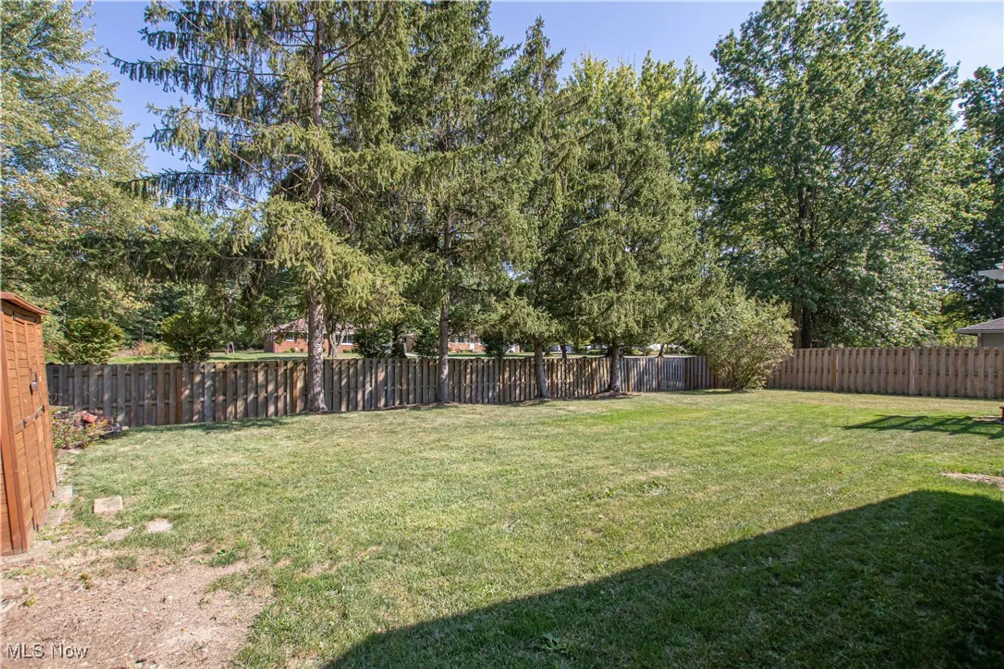 Property Slideshow image 31 of 34 | 9829 plum brook ln, Strongsville, OH, 44149