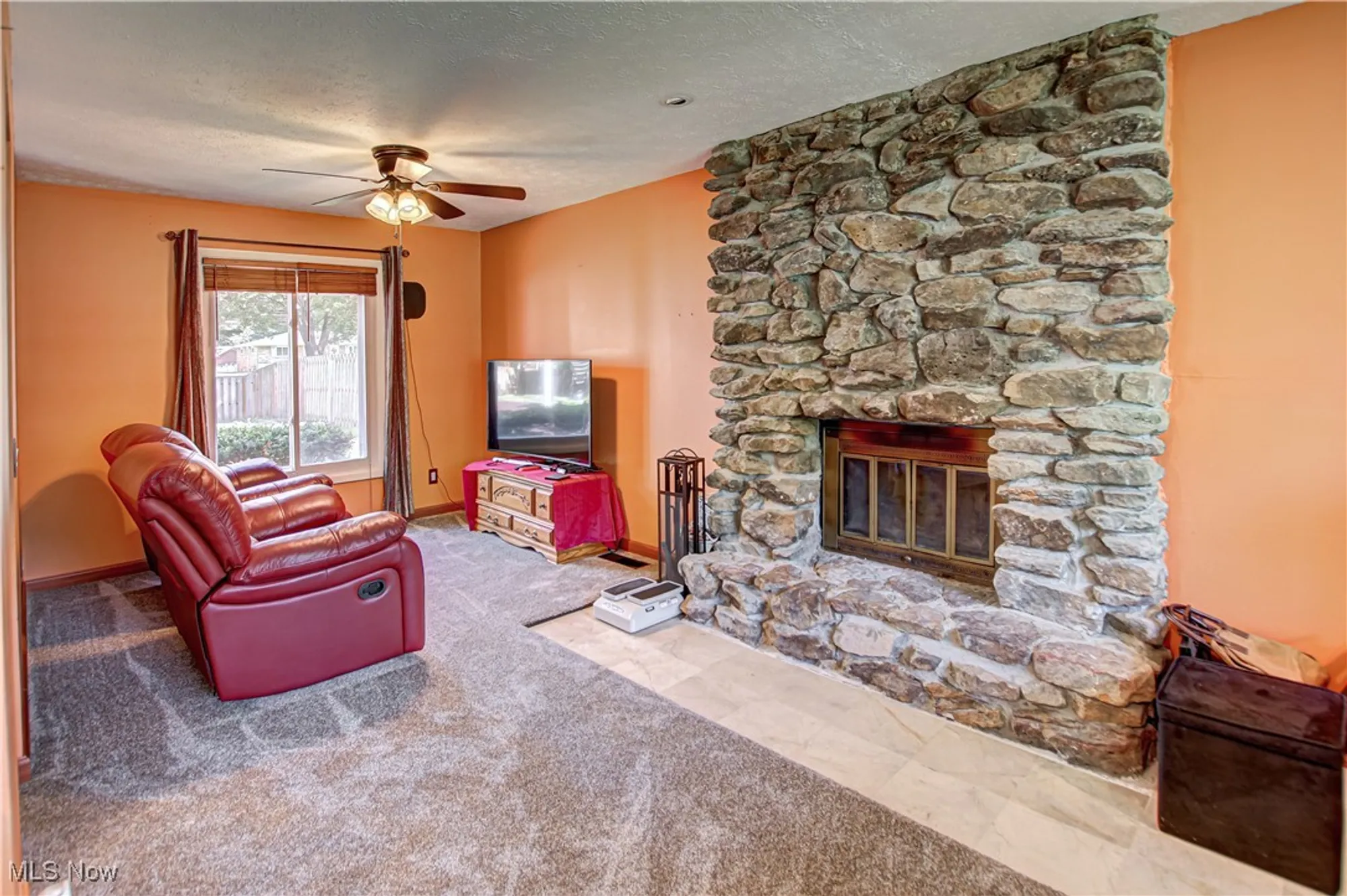 Property Slideshow image 4 of 34 | 9829 plum brook ln, Strongsville, OH, 44149