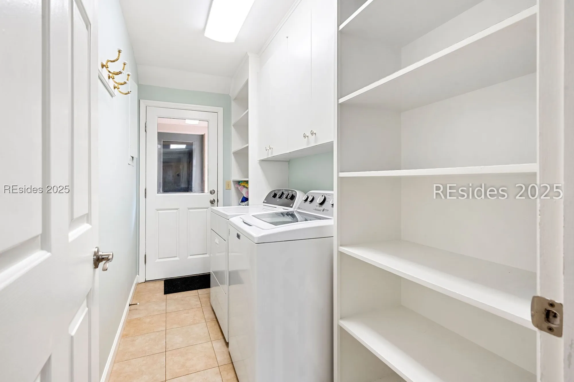 Property Slideshow image 10 of 48 | 20 field sparrow rd, Hilton Head Island, SC, 29926