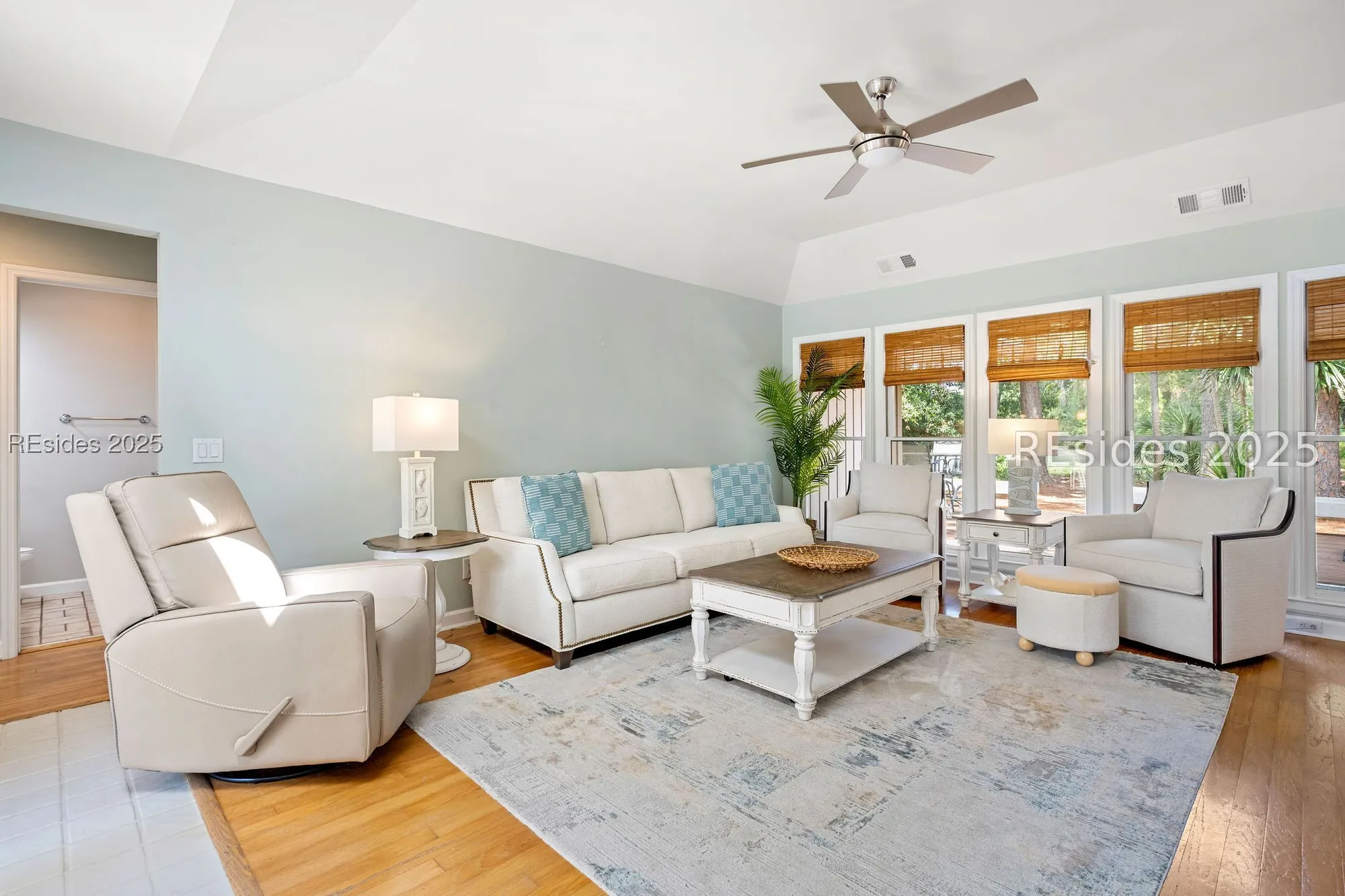 Property Slideshow image 5 of 48 | 20 field sparrow rd, Hilton Head Island, SC, 29926