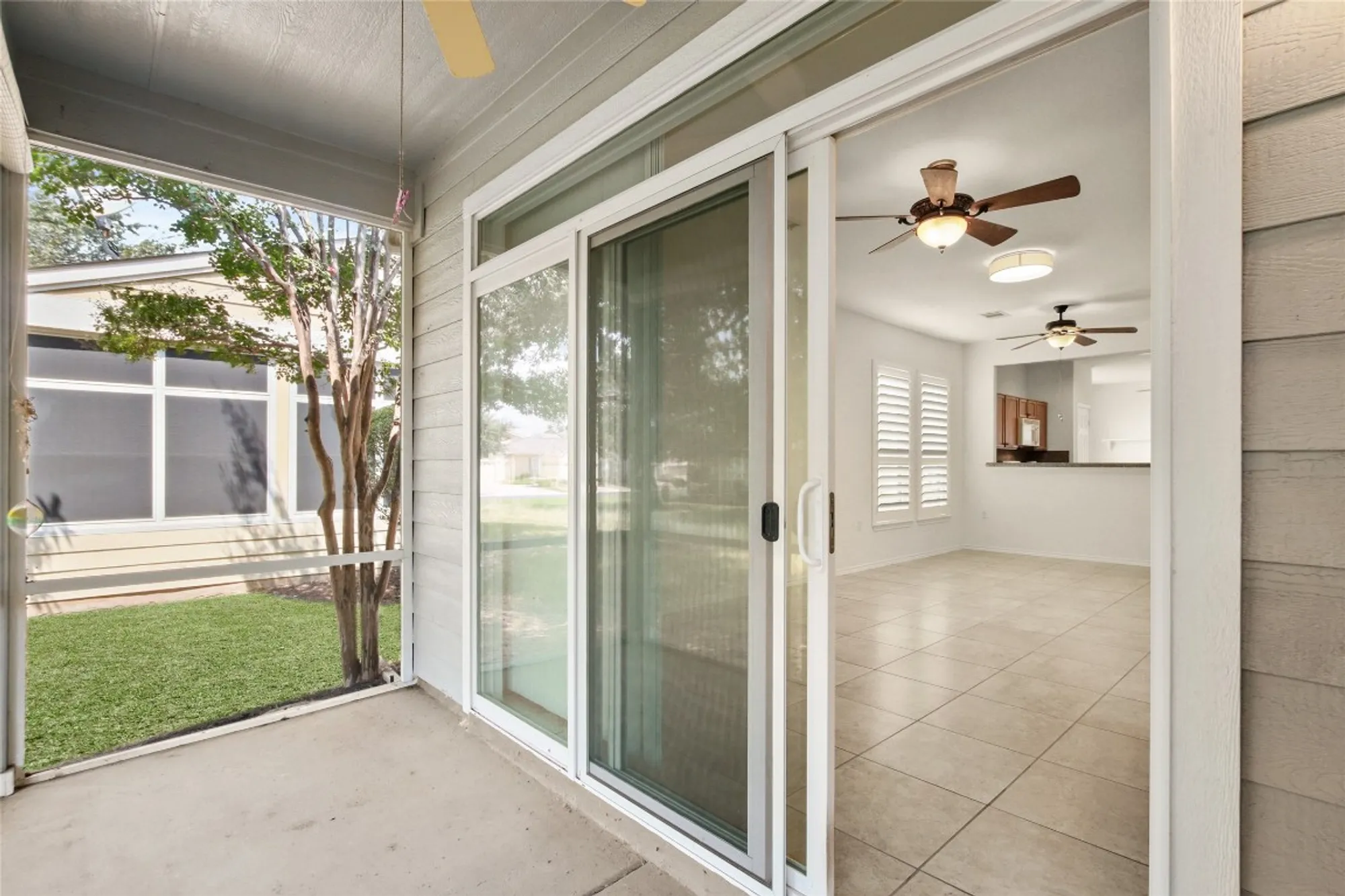 Property Slideshow image 8 of 28 | 119 hampton cir, Georgetown, TX, 78633