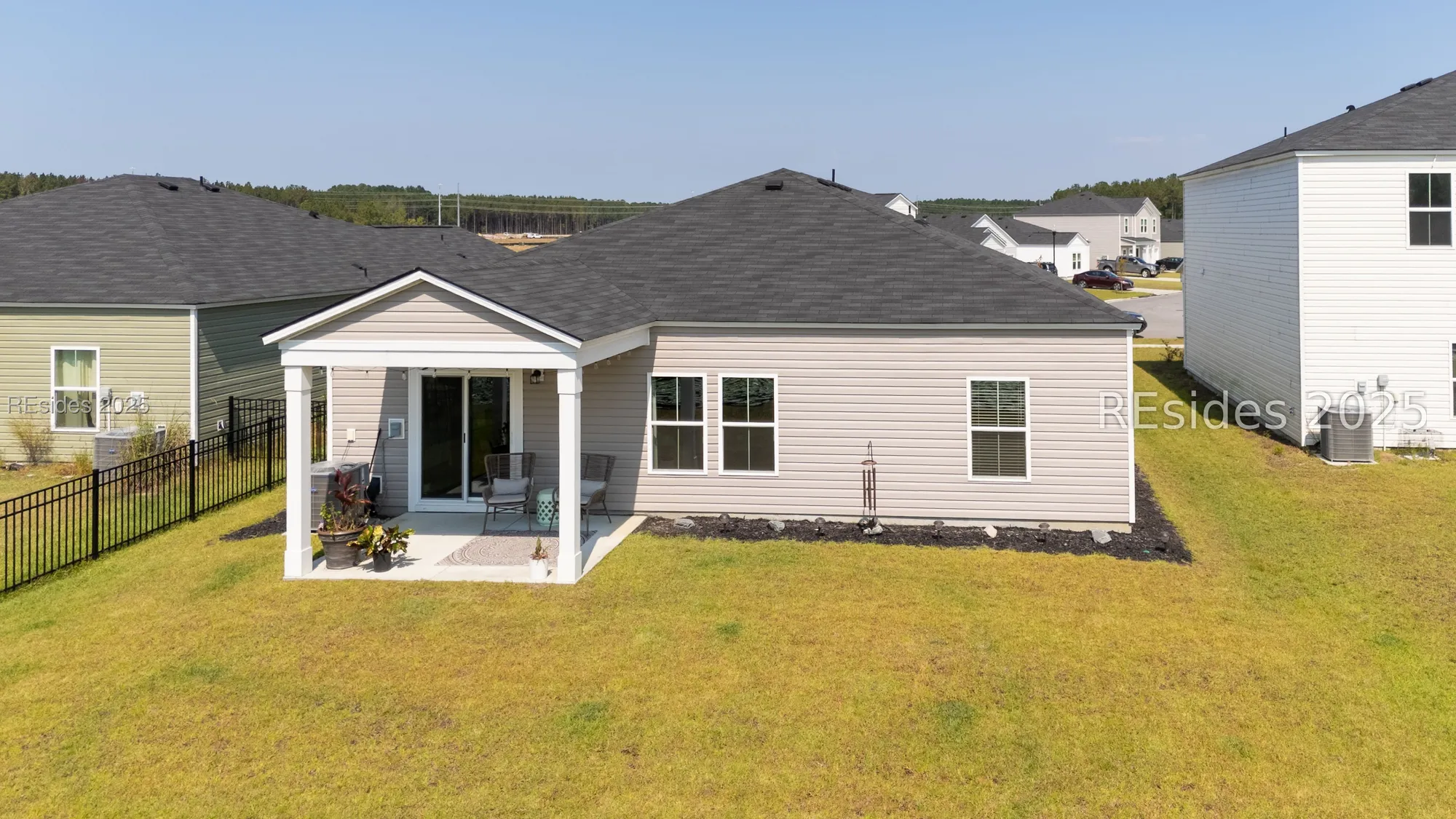 Property Slideshow image 2 of 32 | 335 sweetbay dr, Hardeeville, SC, 29927