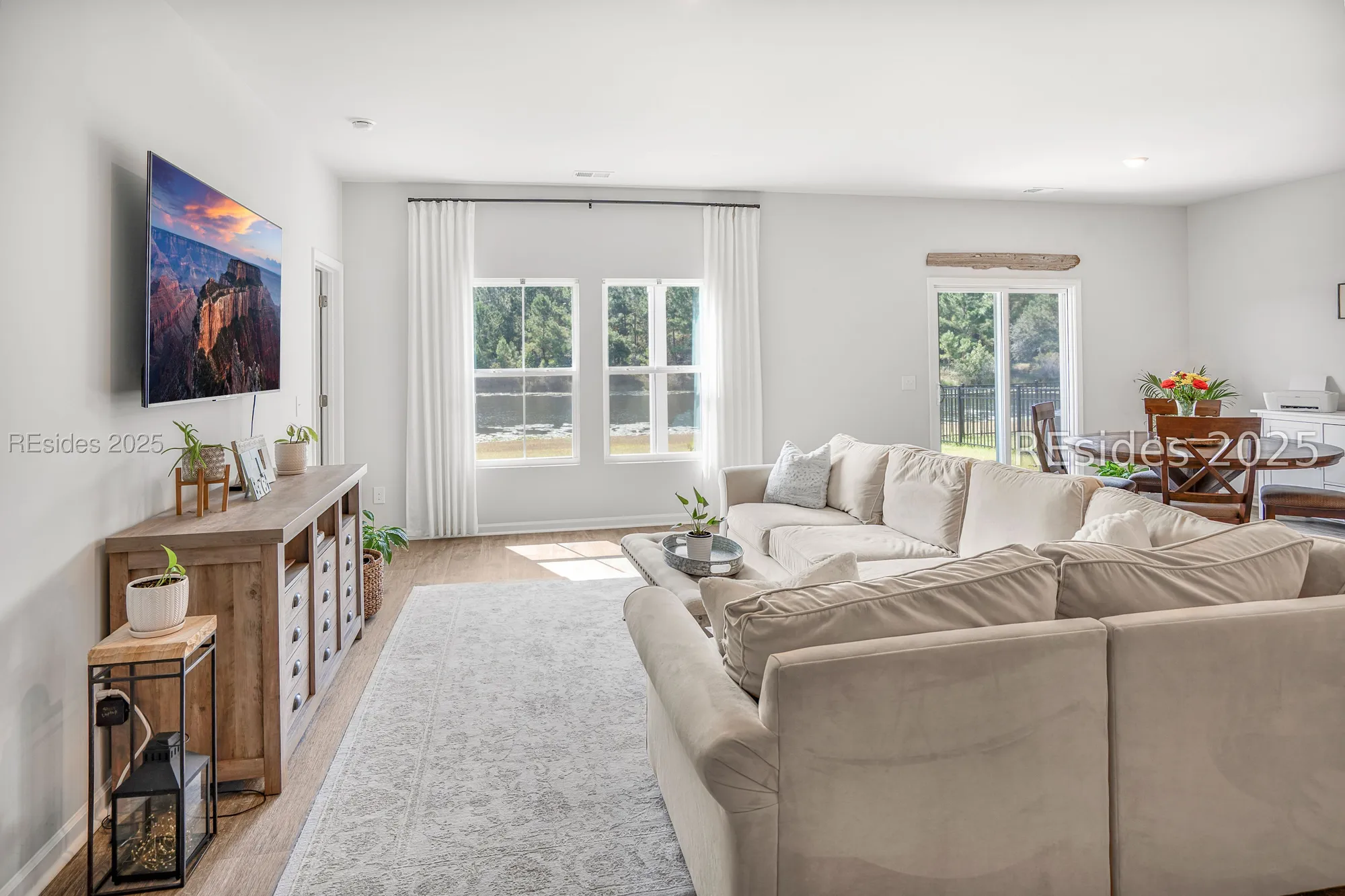 Property Slideshow image 6 of 32 | 335 sweetbay dr, Hardeeville, SC, 29927