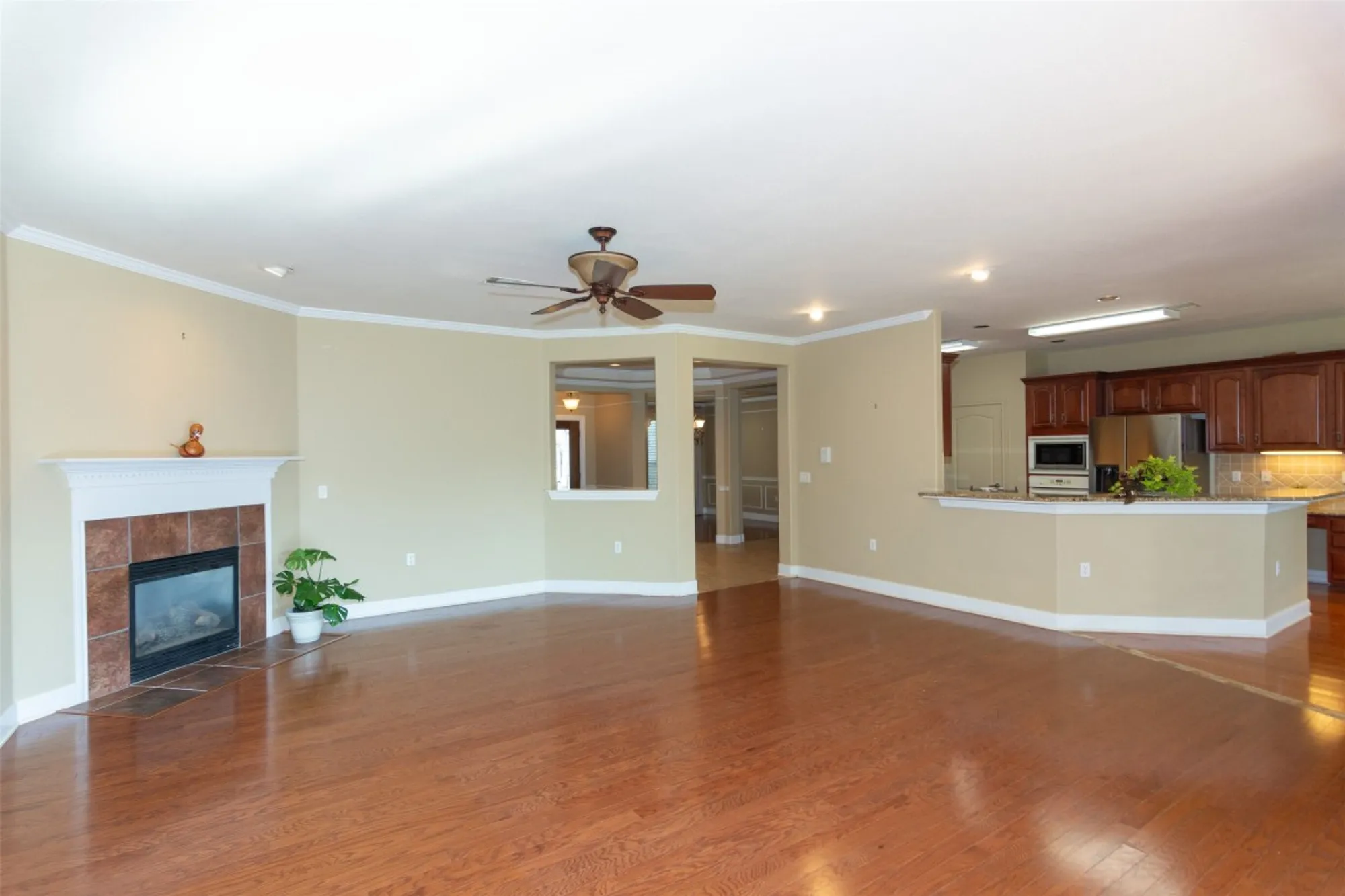 Property Slideshow image 10 of 39 | 110 lampasas pass, Georgetown, TX, 78633