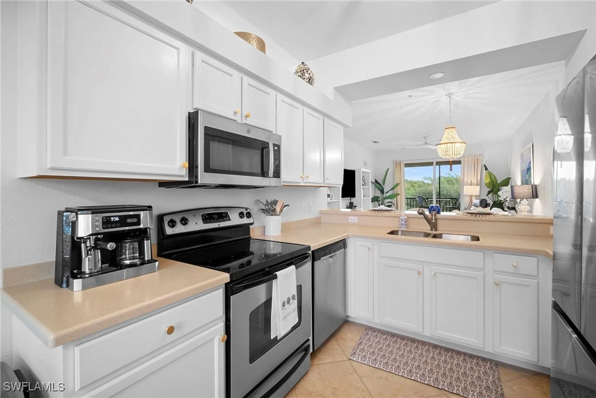 Property Slideshow image 15 of 50 | 10345 heritage bay blvd 2044, Naples, FL, 34120