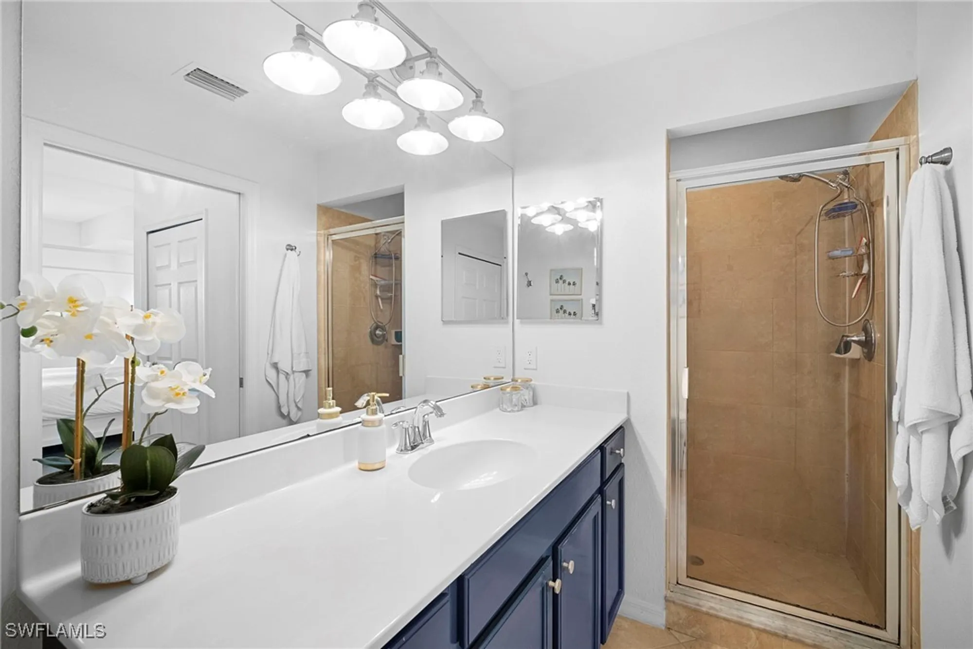 Property Slideshow image 24 of 50 | 10345 heritage bay blvd 2044, Naples, FL, 34120