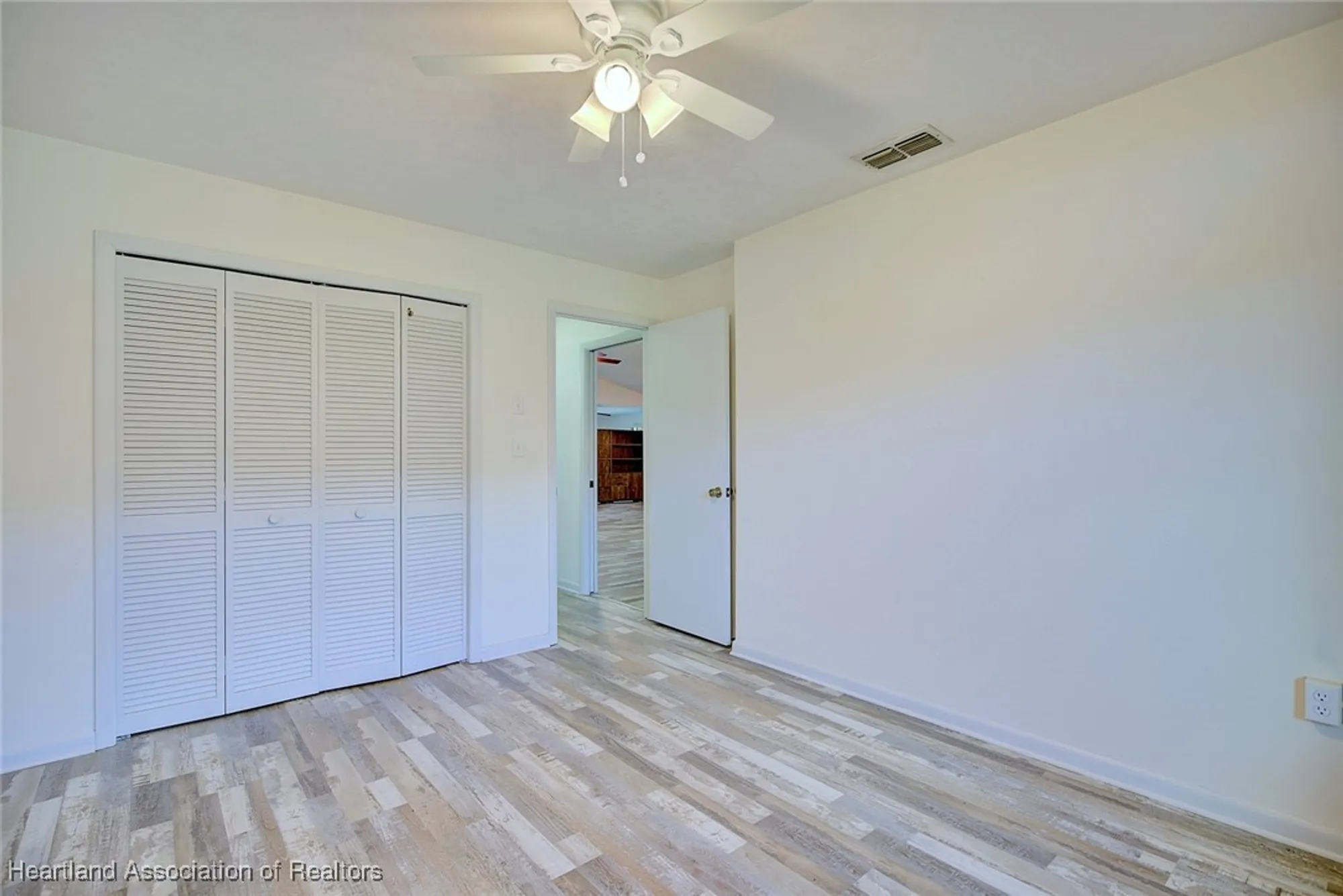 Property Slideshow image 14 of 27 | 56 grandview blvd, Lake Placid, FL, 33852
