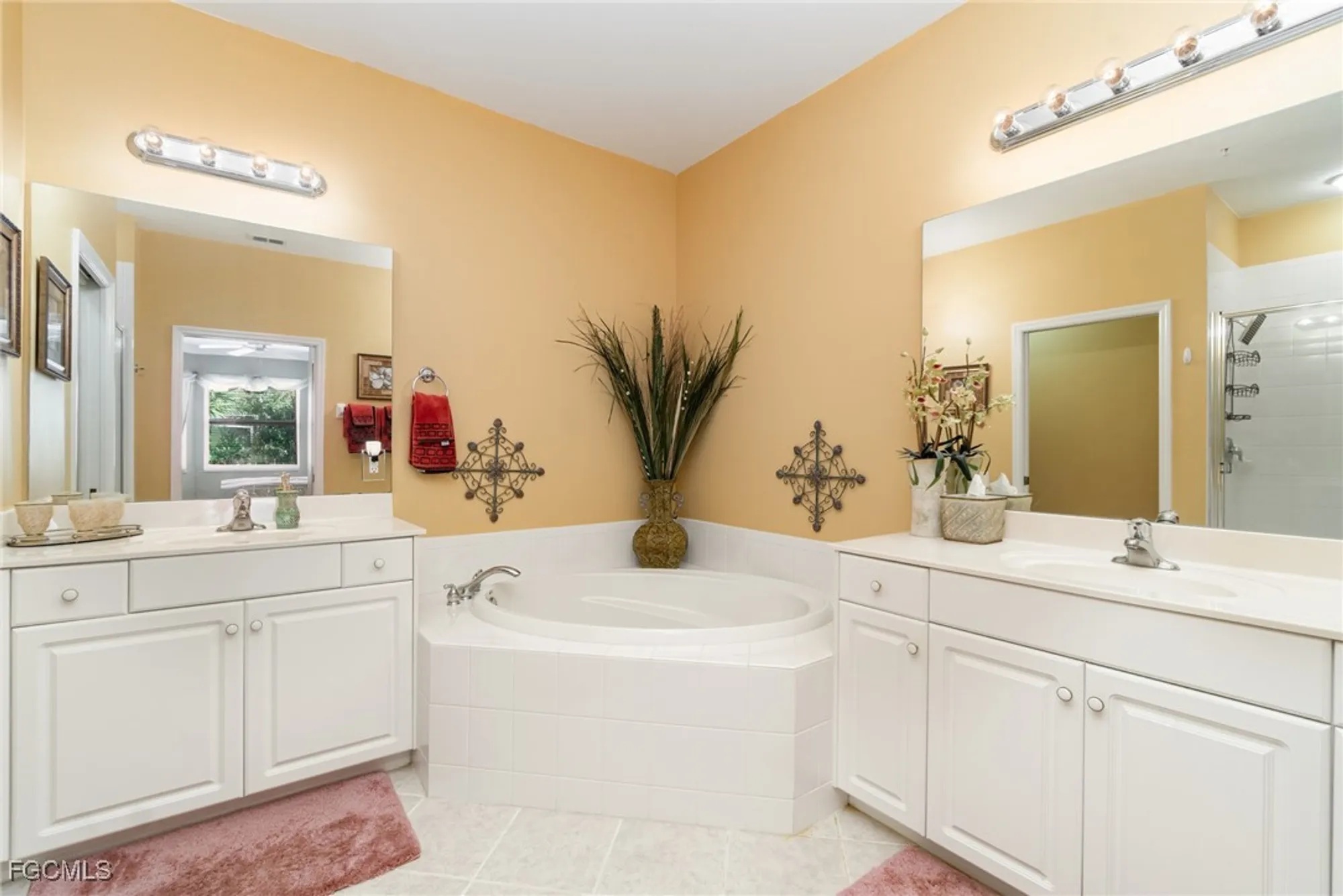 Property Slideshow image 19 of 37 | 19470 cromwell ct apt 204, Fort Myers, FL, 33912