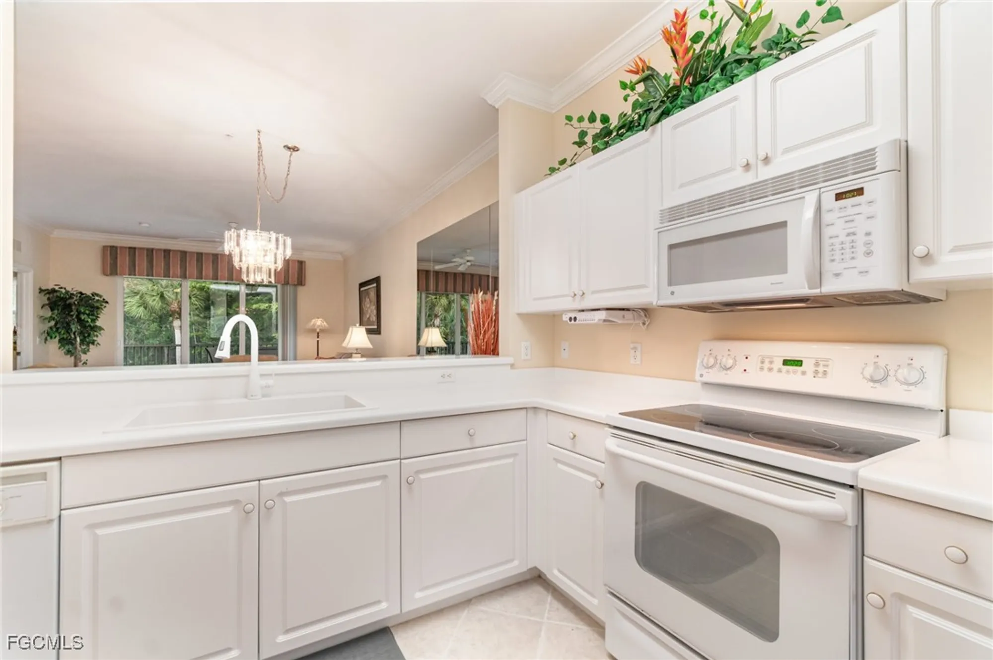 Property Slideshow image 11 of 37 | 19470 cromwell ct apt 204, Fort Myers, FL, 33912