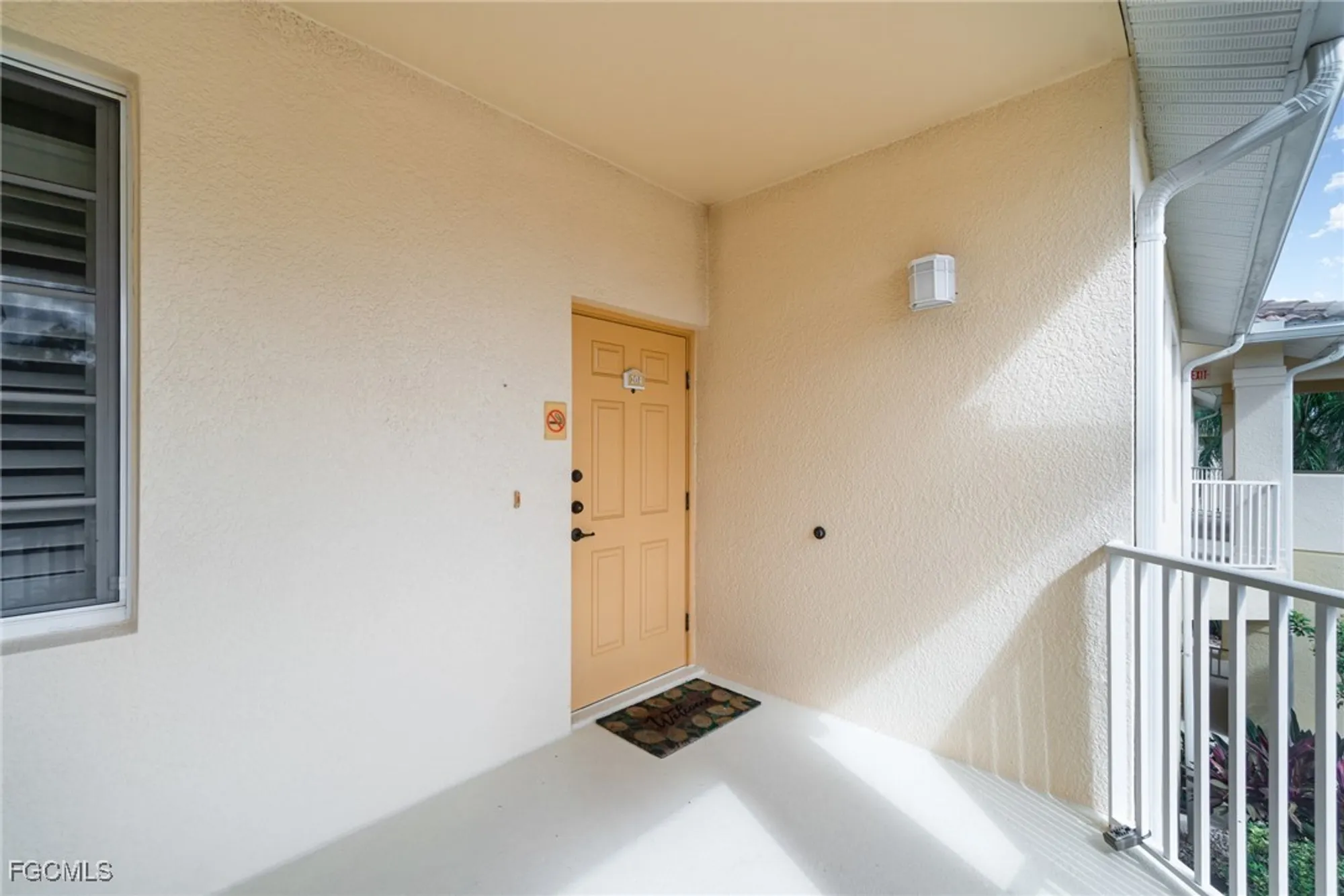 Property Slideshow image 4 of 37 | 19470 cromwell ct apt 204, Fort Myers, FL, 33912