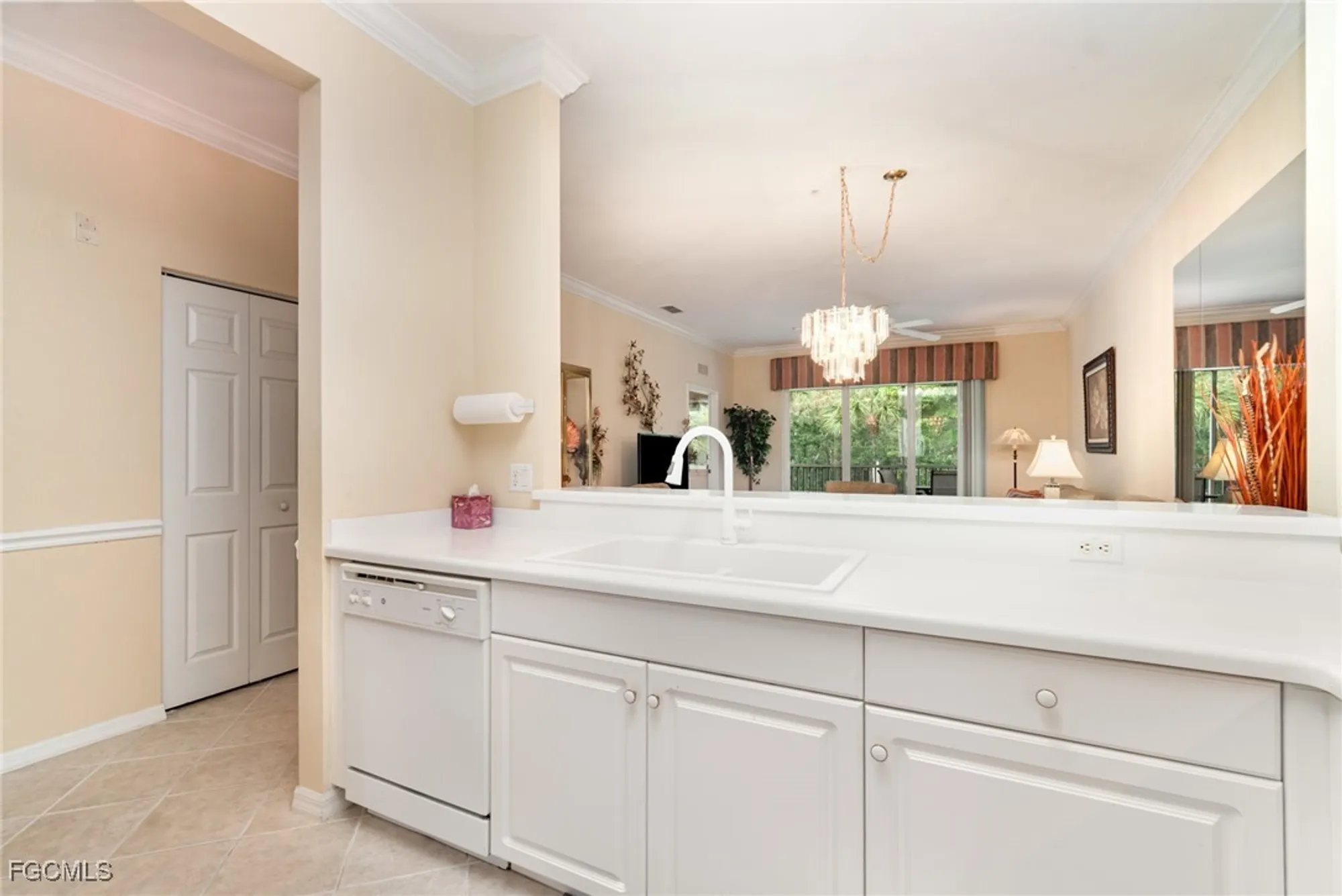 Property Slideshow image 9 of 37 | 19470 cromwell ct apt 204, Fort Myers, FL, 33912