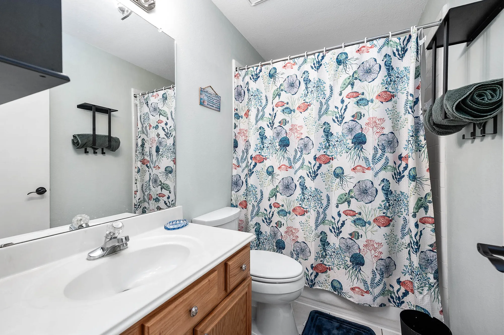 Property Slideshow image 19 of 36 | 739 apple blossom dr, Pearland, TX, 77584