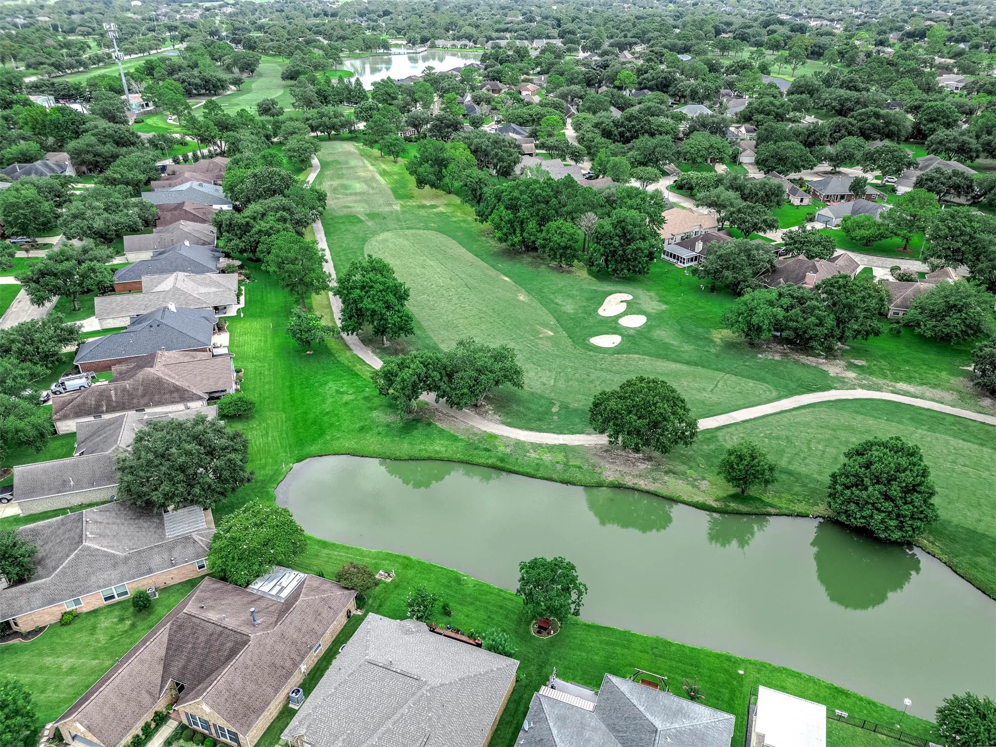 Property Slideshow image 29 of 36 | 739 apple blossom dr, Pearland, TX, 77584