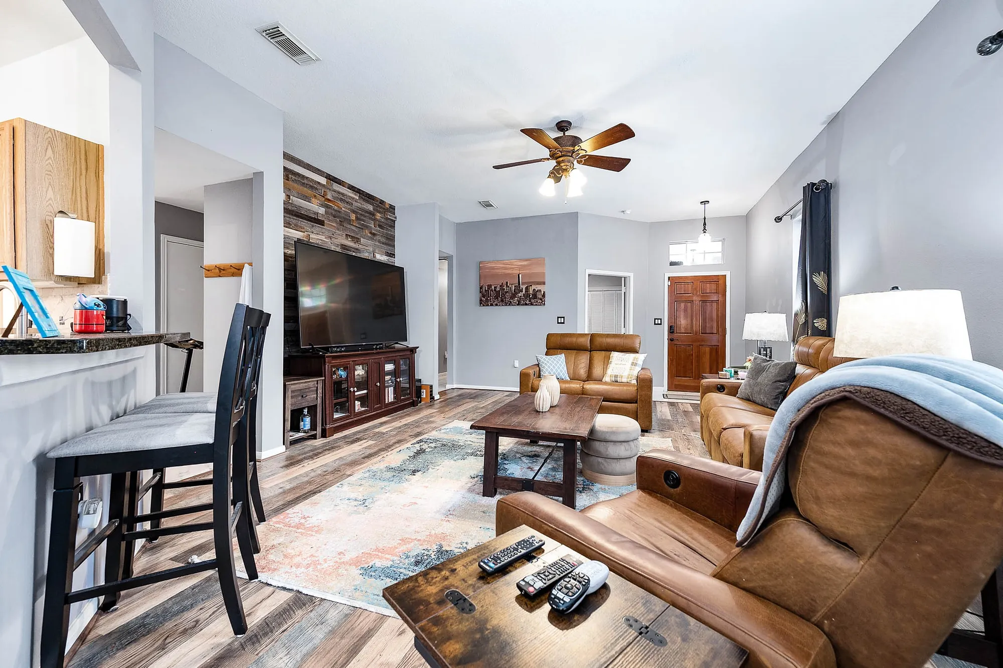 Property Slideshow image 5 of 36 | 739 apple blossom dr, Pearland, TX, 77584