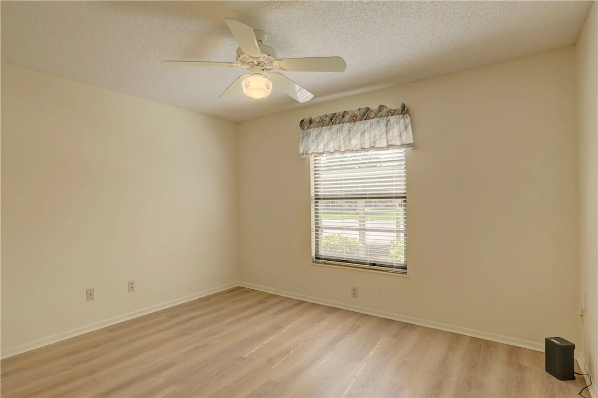 Property Slideshow image 28 of 36 | 14 plantation dr apt 103, Vero Beach, FL, 32966