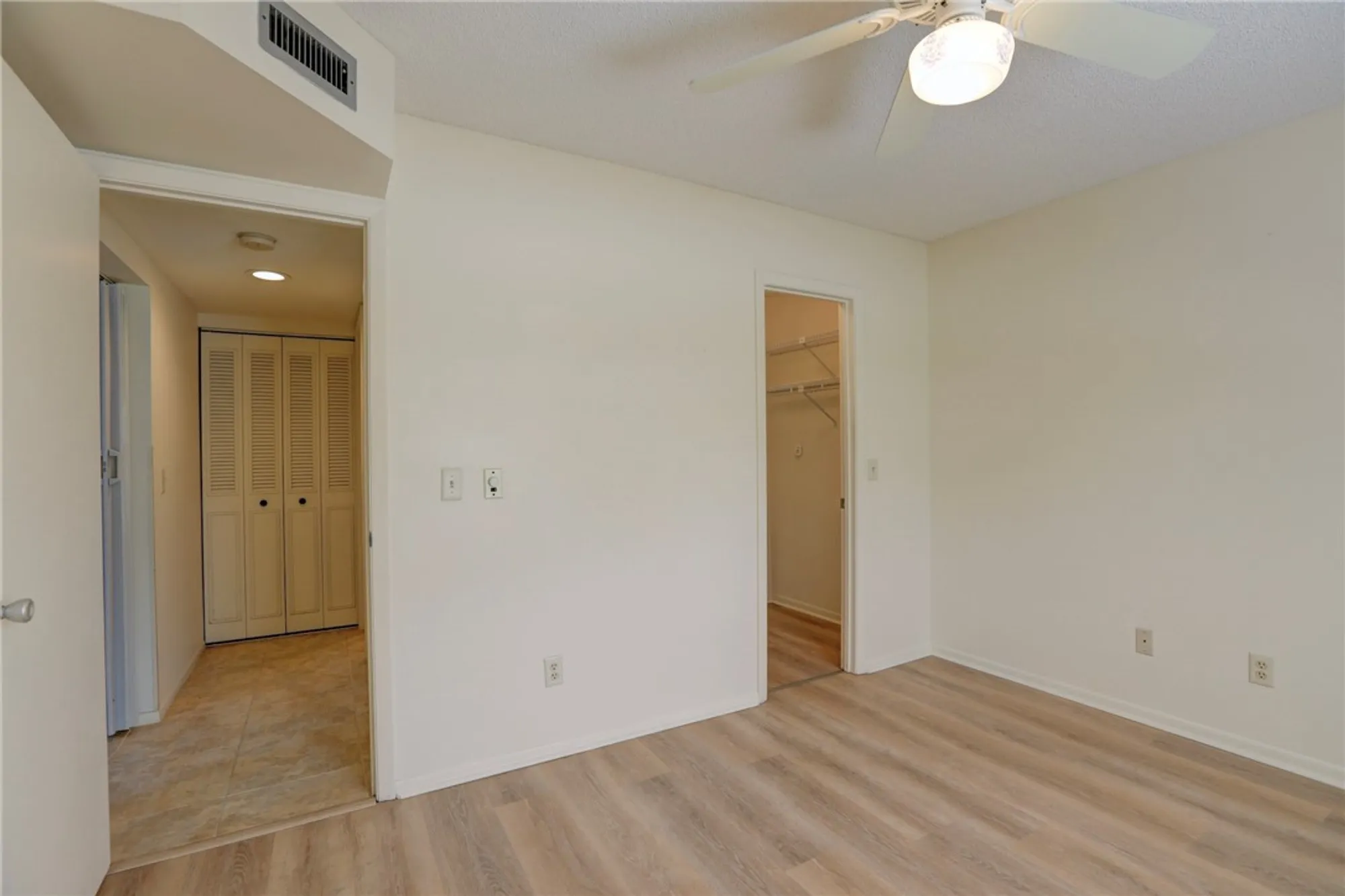 Property Slideshow image 29 of 36 | 14 plantation dr apt 103, Vero Beach, FL, 32966