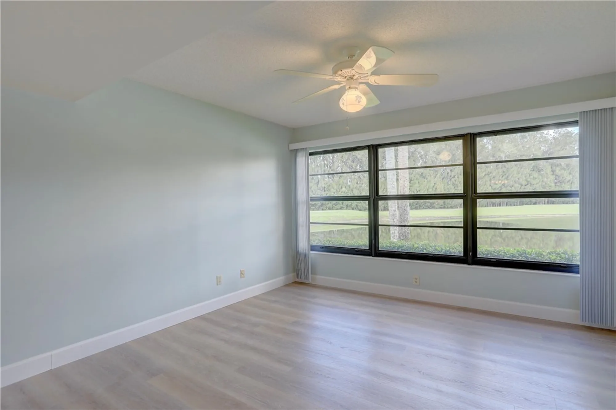 Property Slideshow image 6 of 36 | 14 plantation dr apt 103, Vero Beach, FL, 32966