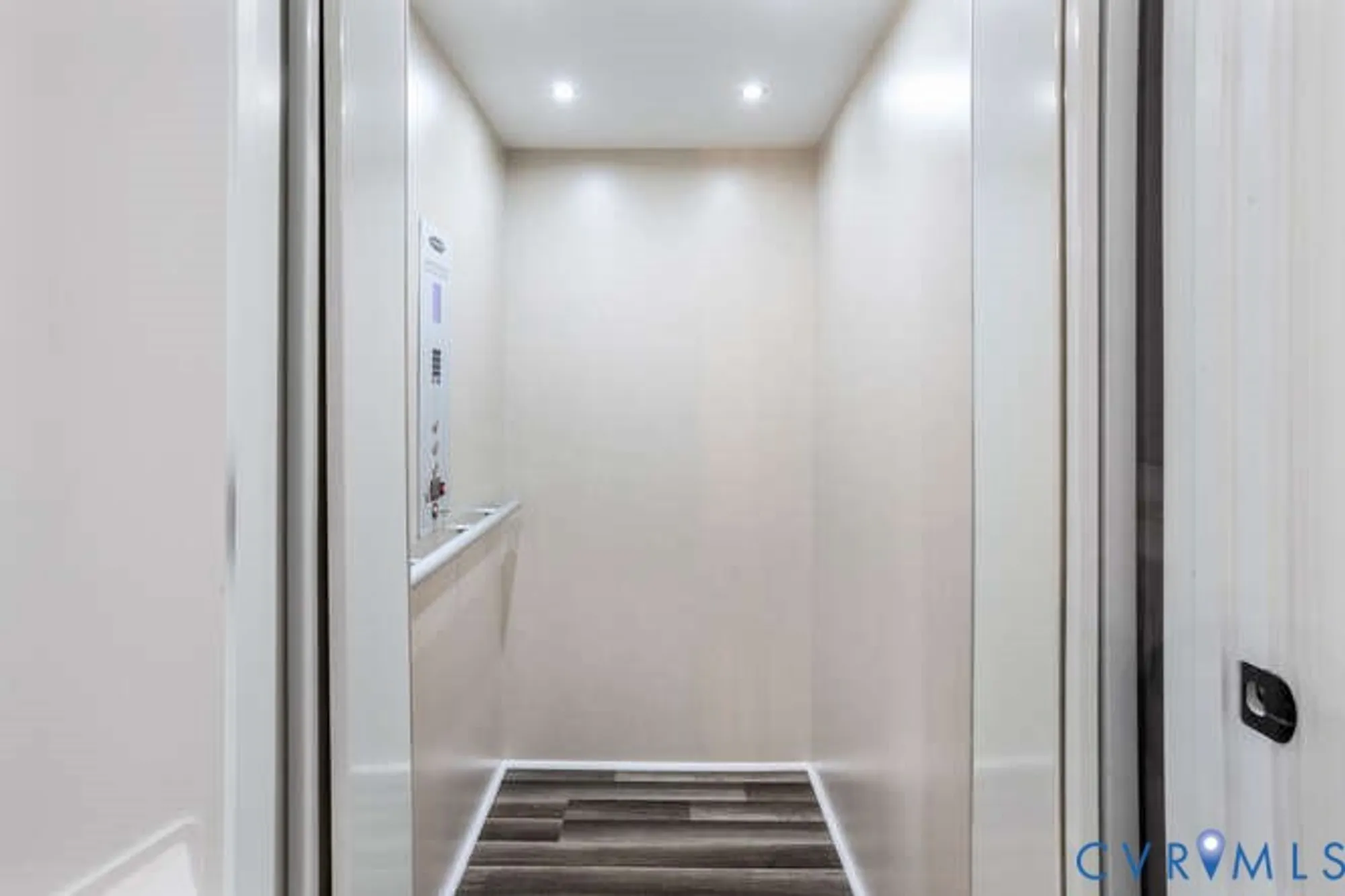 Property Slideshow image 34 of 50 | 15325 princess lauren ln, Midlothian, VA, 23112