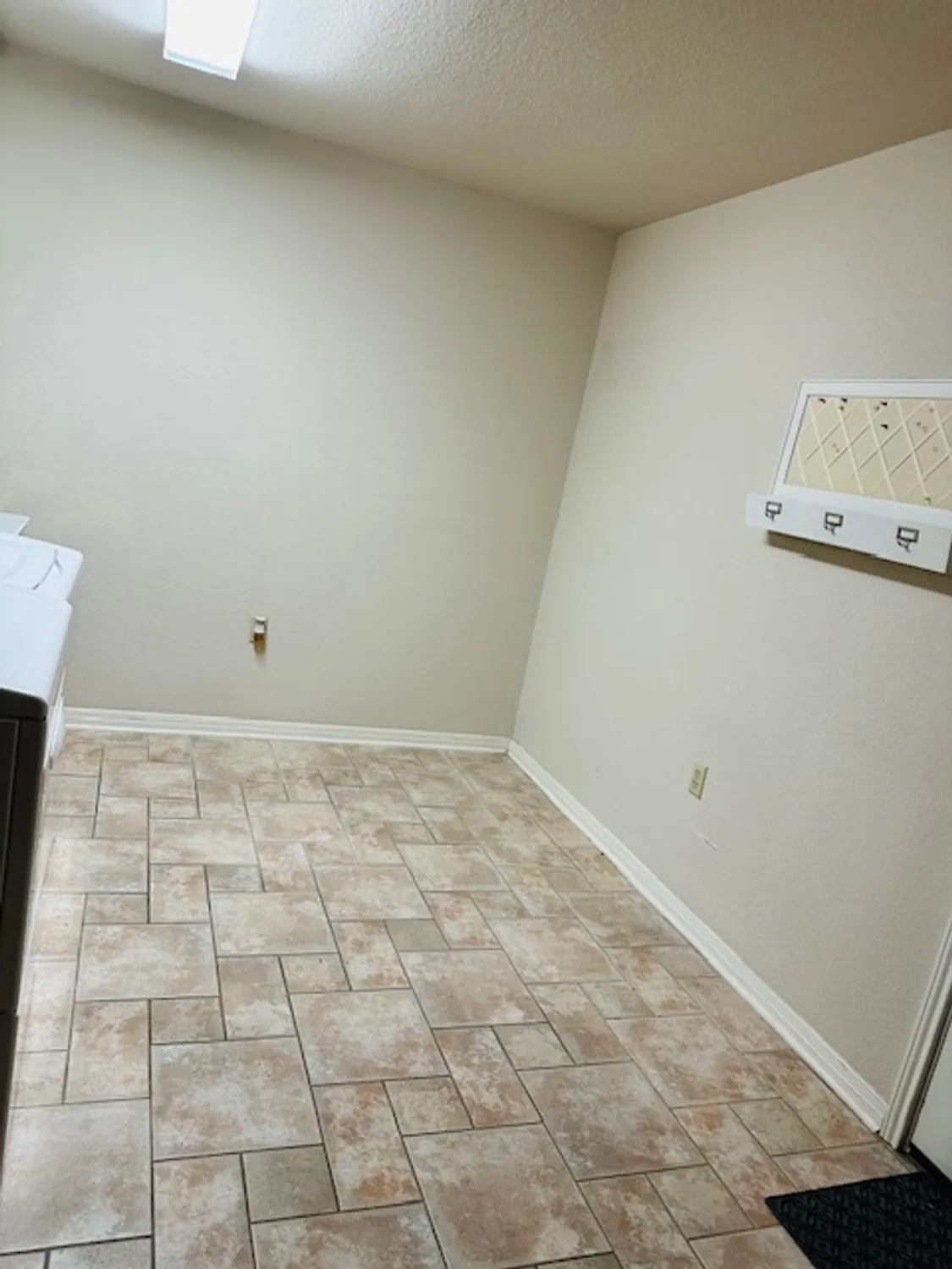 Property Slideshow image 21 of 24 | 108 egret cv, Georgetown, TX, 78633