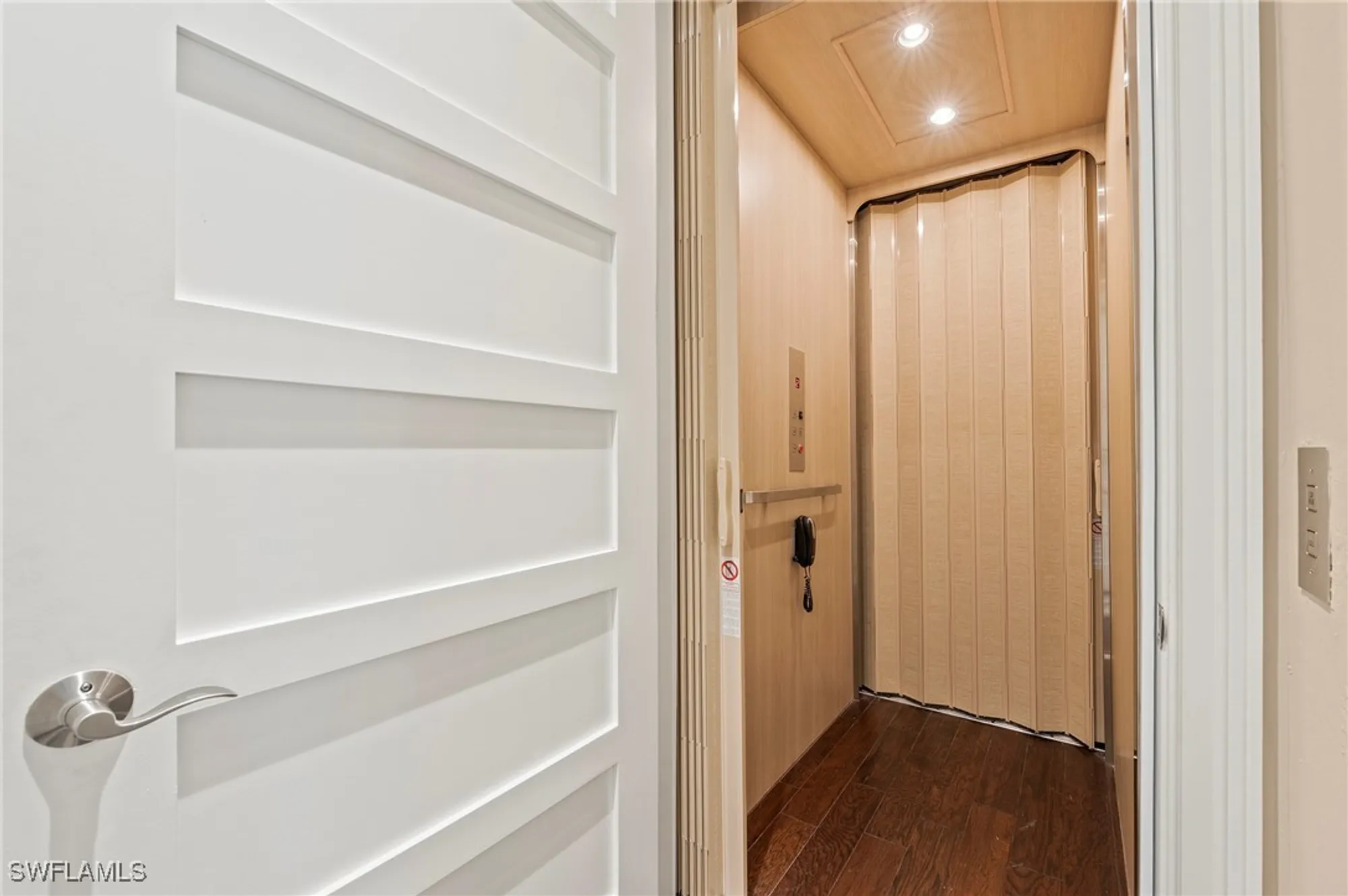 Property Slideshow image 31 of 50 | 6553 dominica dr 202, Naples, FL, 34113