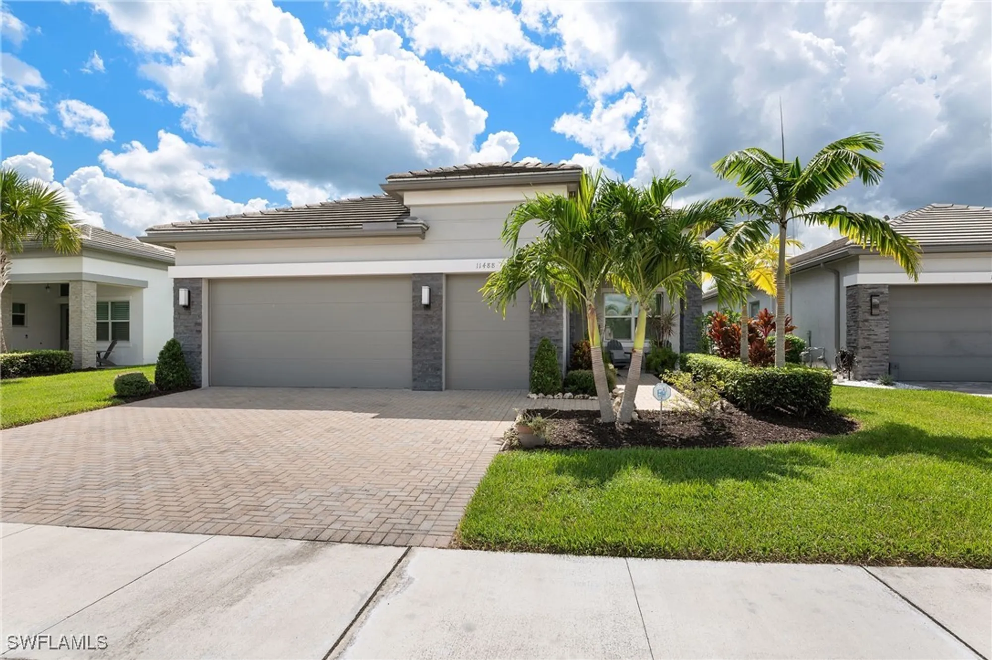 Property Slideshow image 1 of 50 | 11488 coronado way, Naples, FL, 34120
