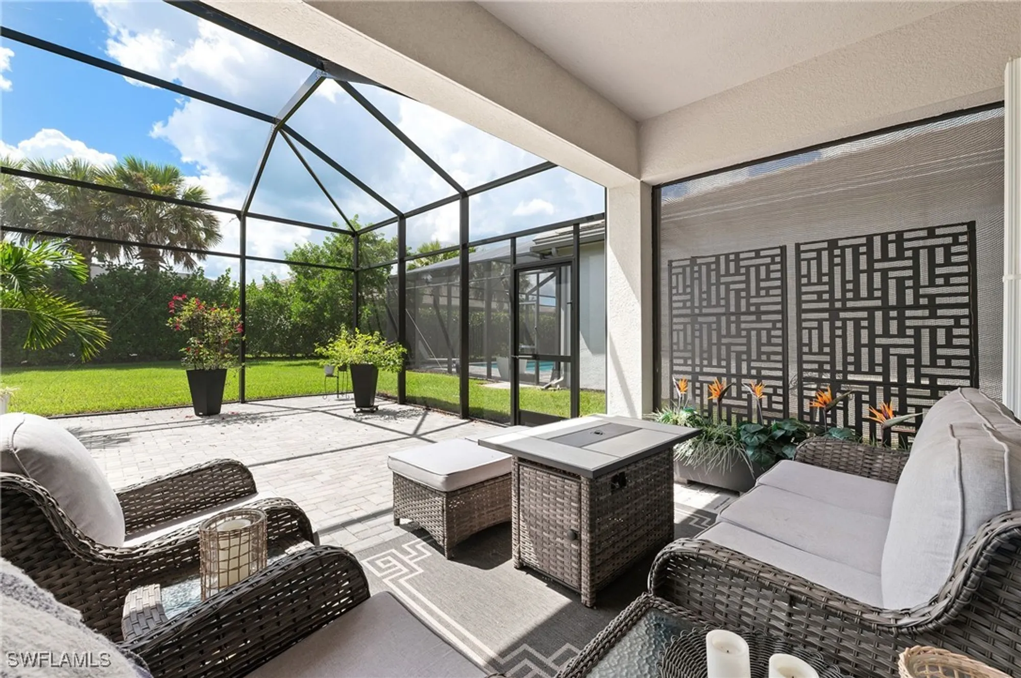 Property Slideshow image 28 of 50 | 11488 coronado way, Naples, FL, 34120
