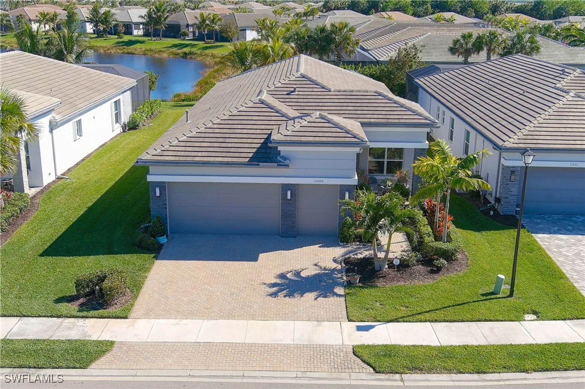 Property Slideshow image 39 of 50 | 11488 coronado way, Naples, FL, 34120