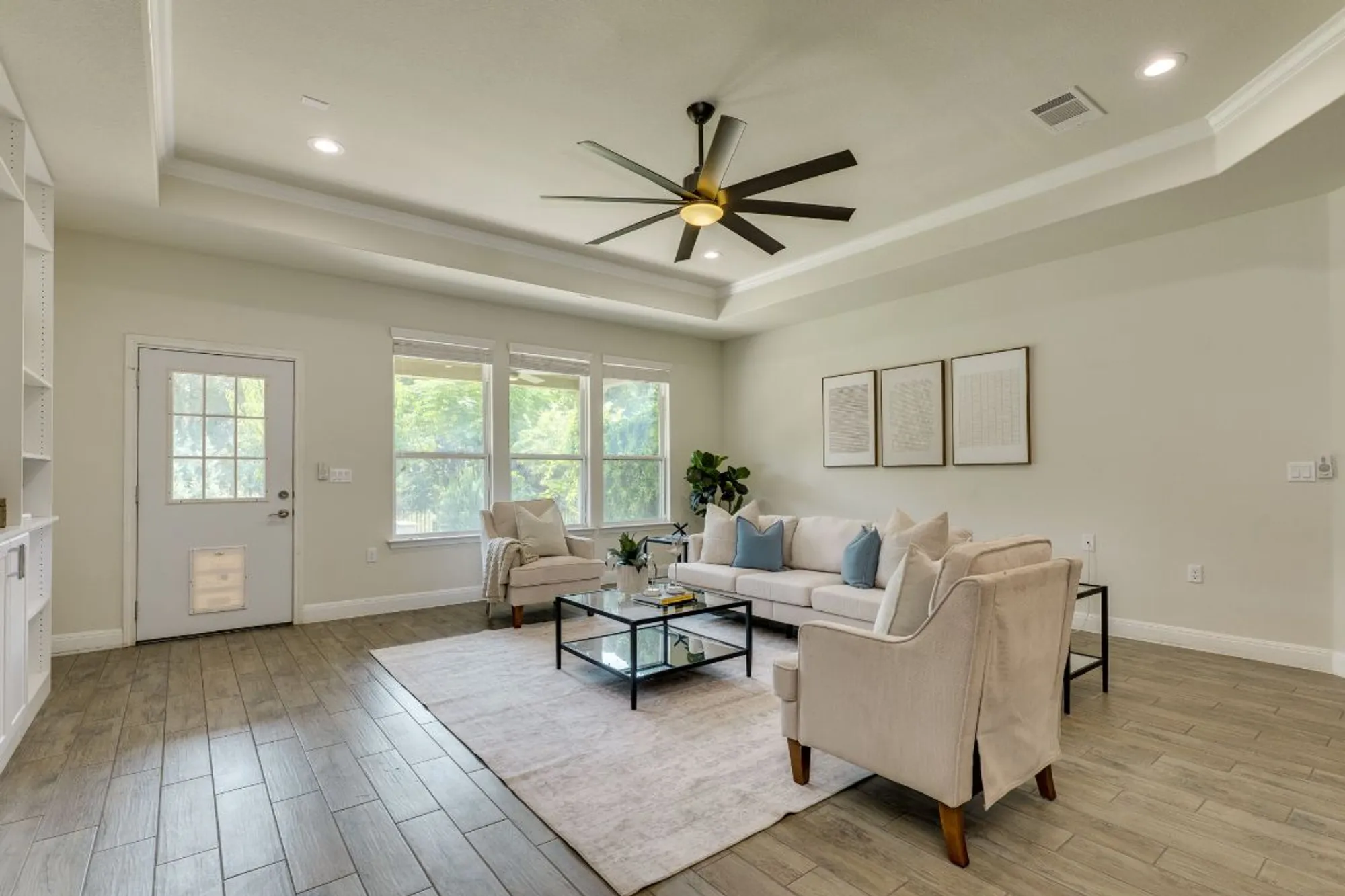 Property Slideshow image 20 of 40 | 705 holiday creek ln, Georgetown, TX, 78633