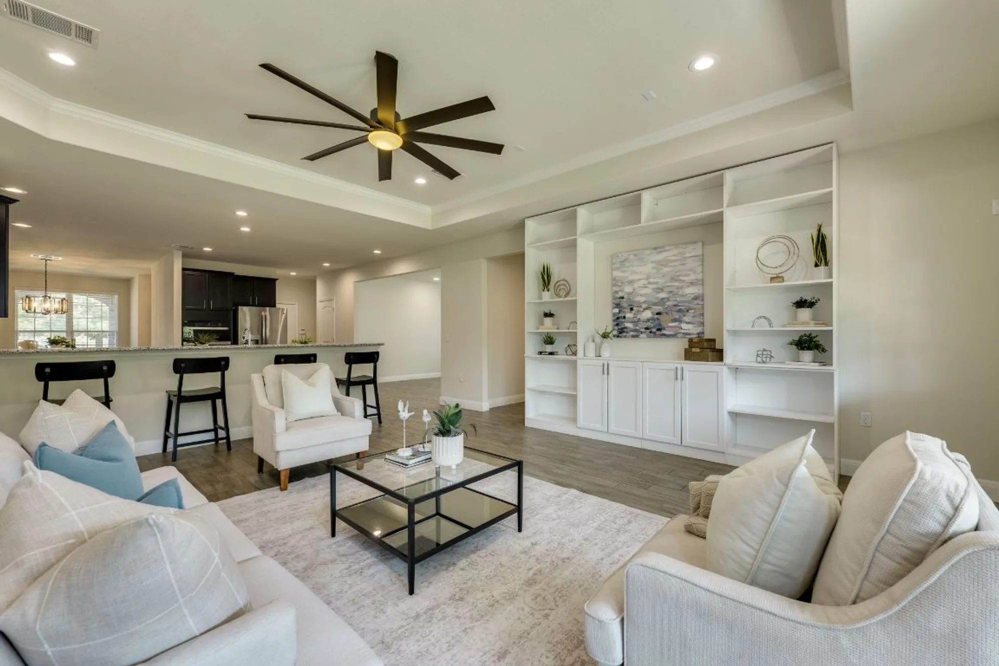 Property Slideshow image 21 of 40 | 705 holiday creek ln, Georgetown, TX, 78633