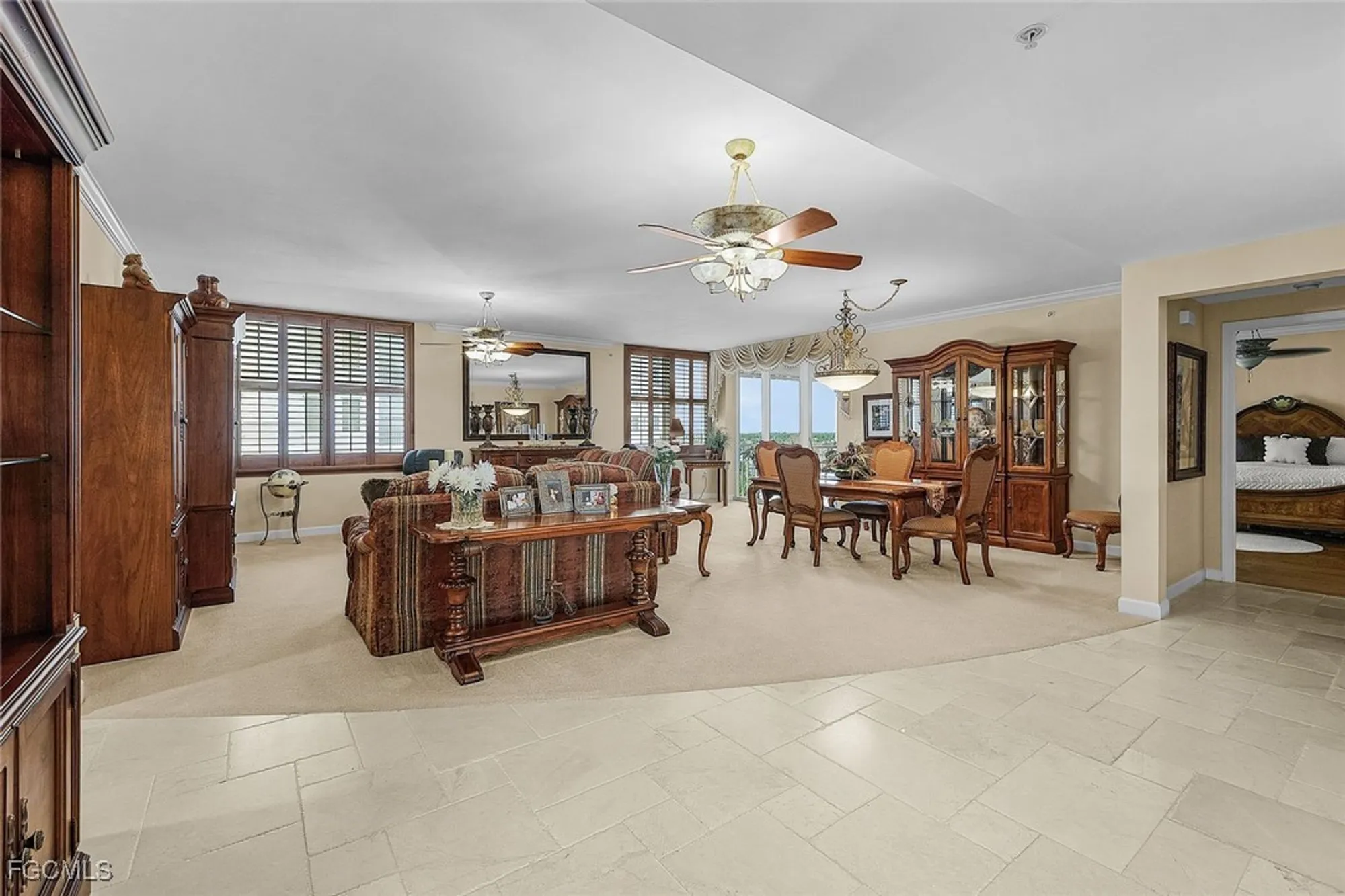 Property Slideshow image 15 of 50 | 14250 royal harbour ct 817, Fort Myers, FL, 33908
