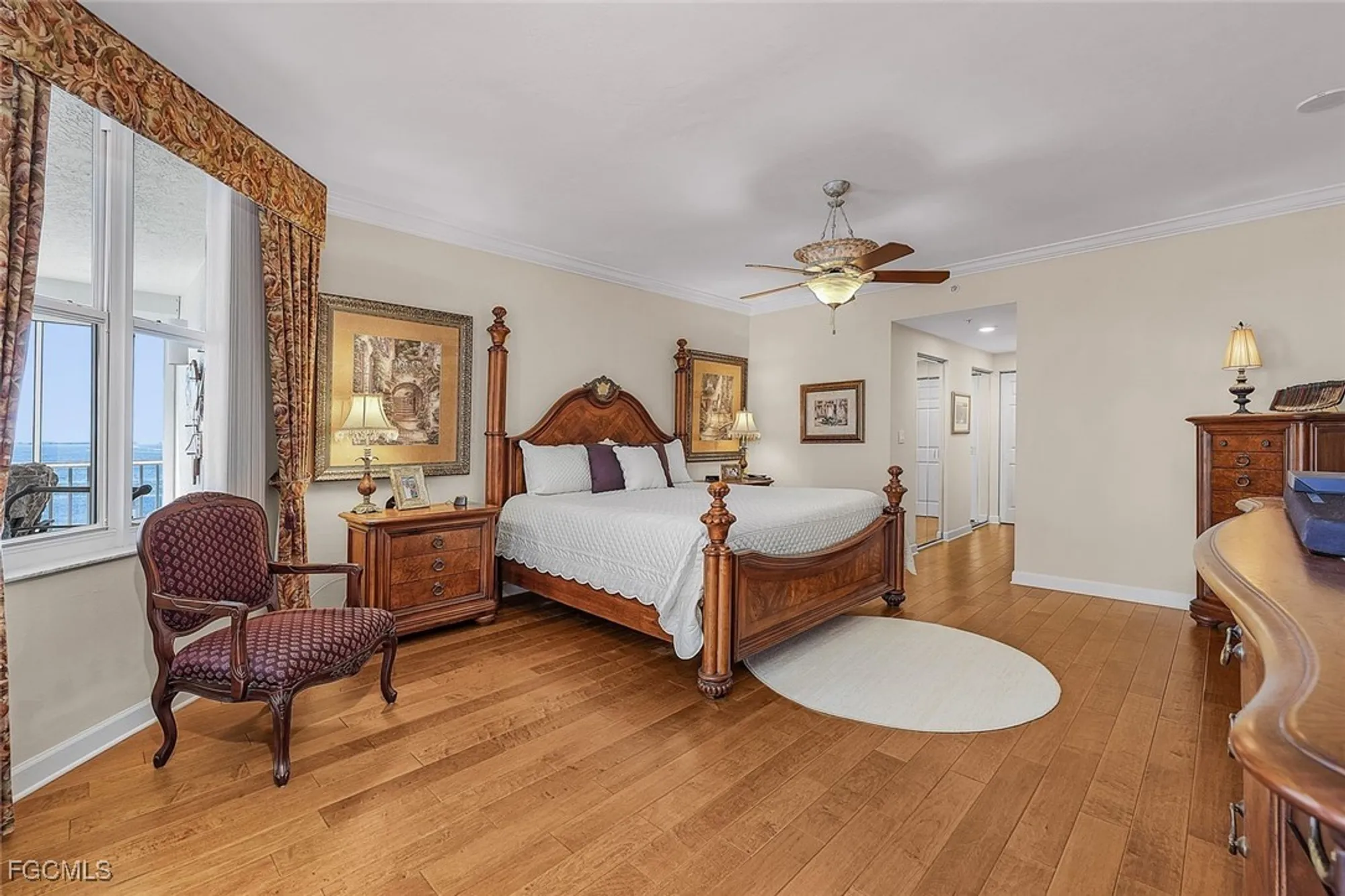Property Slideshow image 19 of 50 | 14250 royal harbour ct 817, Fort Myers, FL, 33908