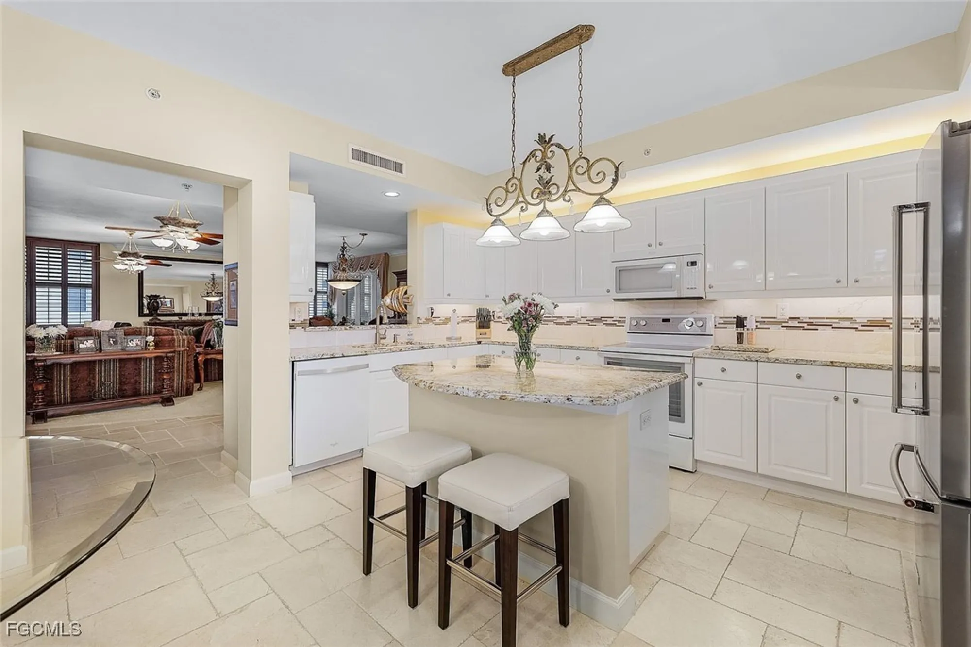 Property Slideshow image 12 of 50 | 14250 royal harbour ct 817, Fort Myers, FL, 33908