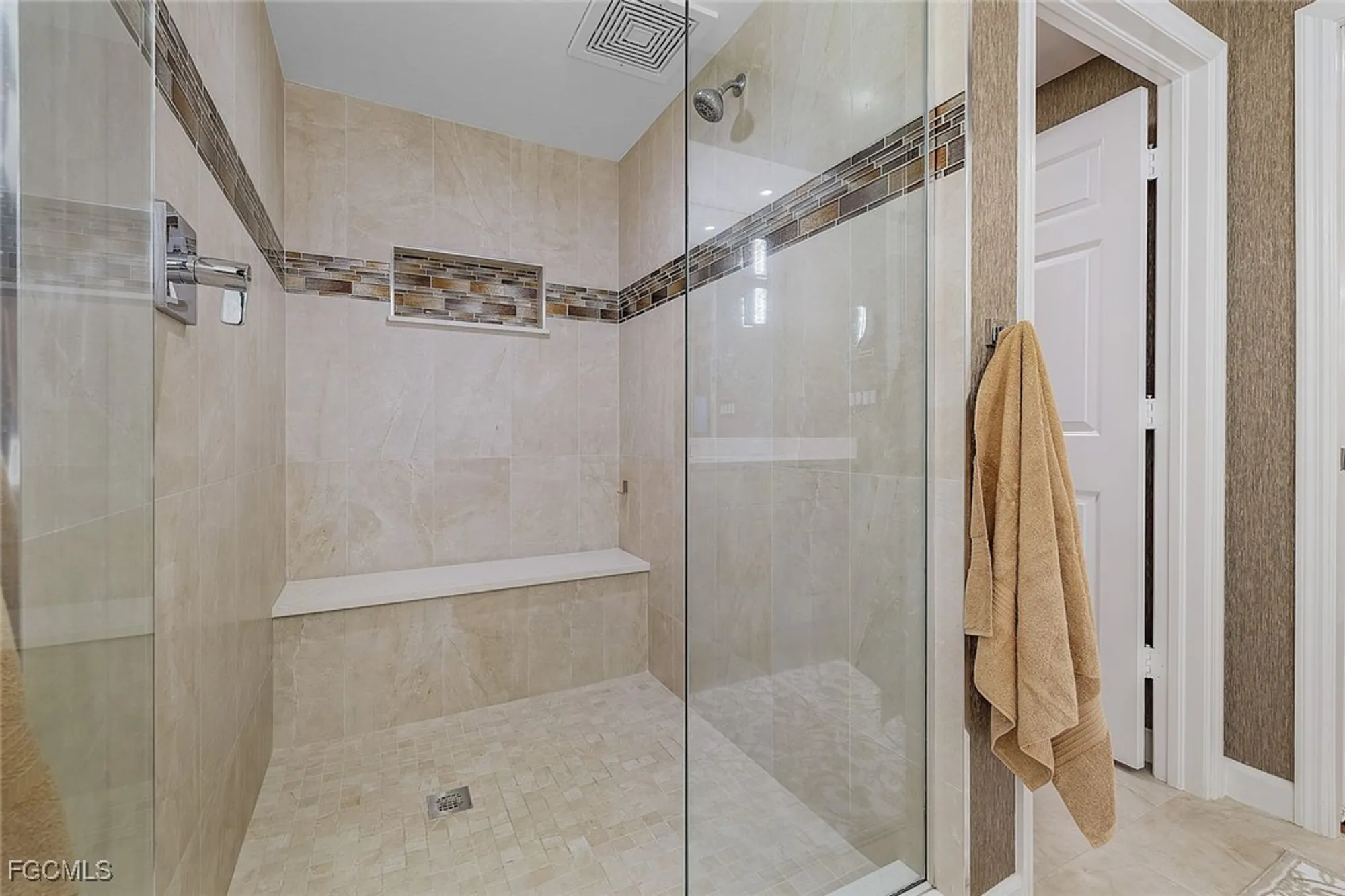 Property Slideshow image 31 of 50 | 14250 royal harbour ct 817, Fort Myers, FL, 33908
