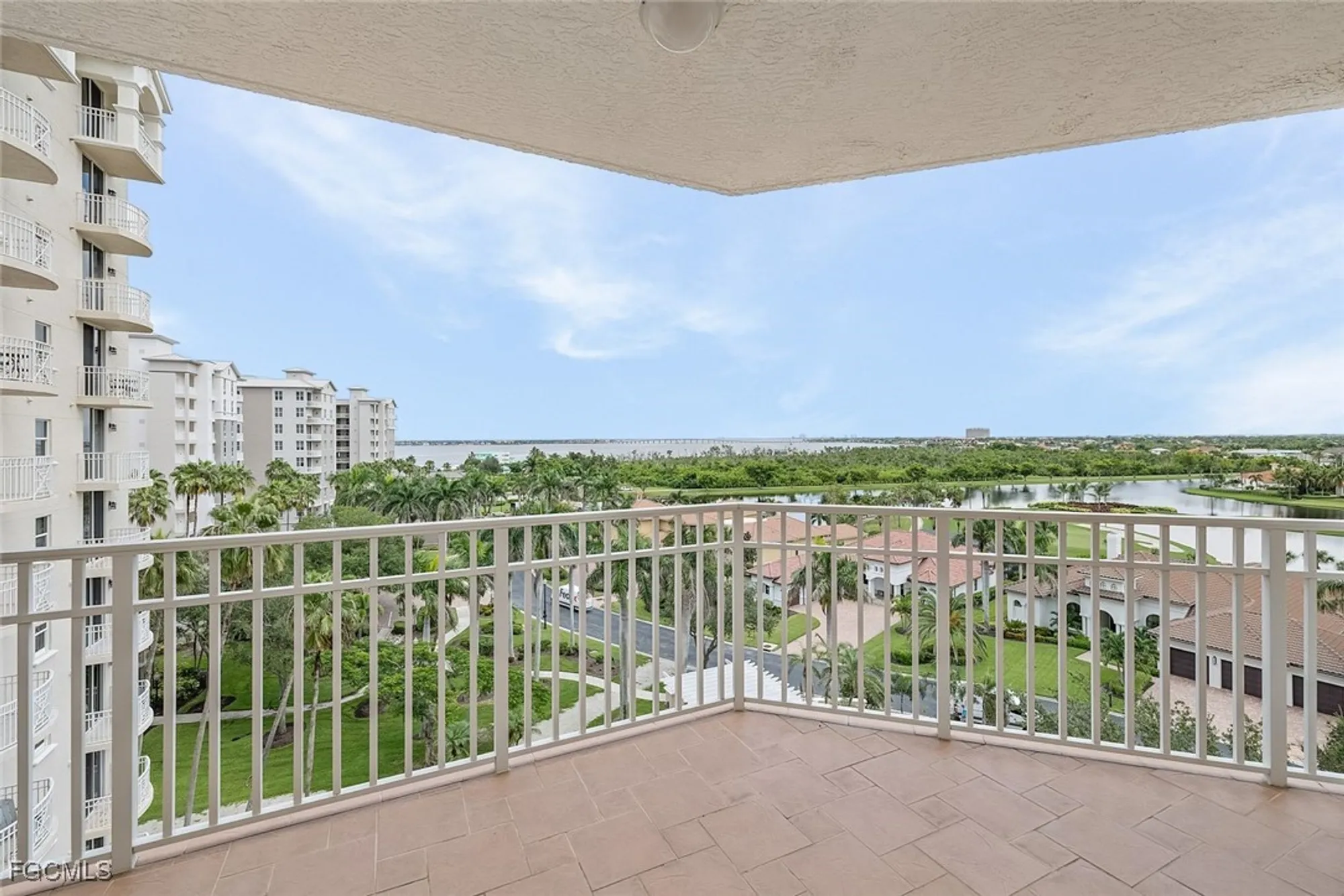 Property Slideshow image 40 of 50 | 14250 royal harbour ct 817, Fort Myers, FL, 33908