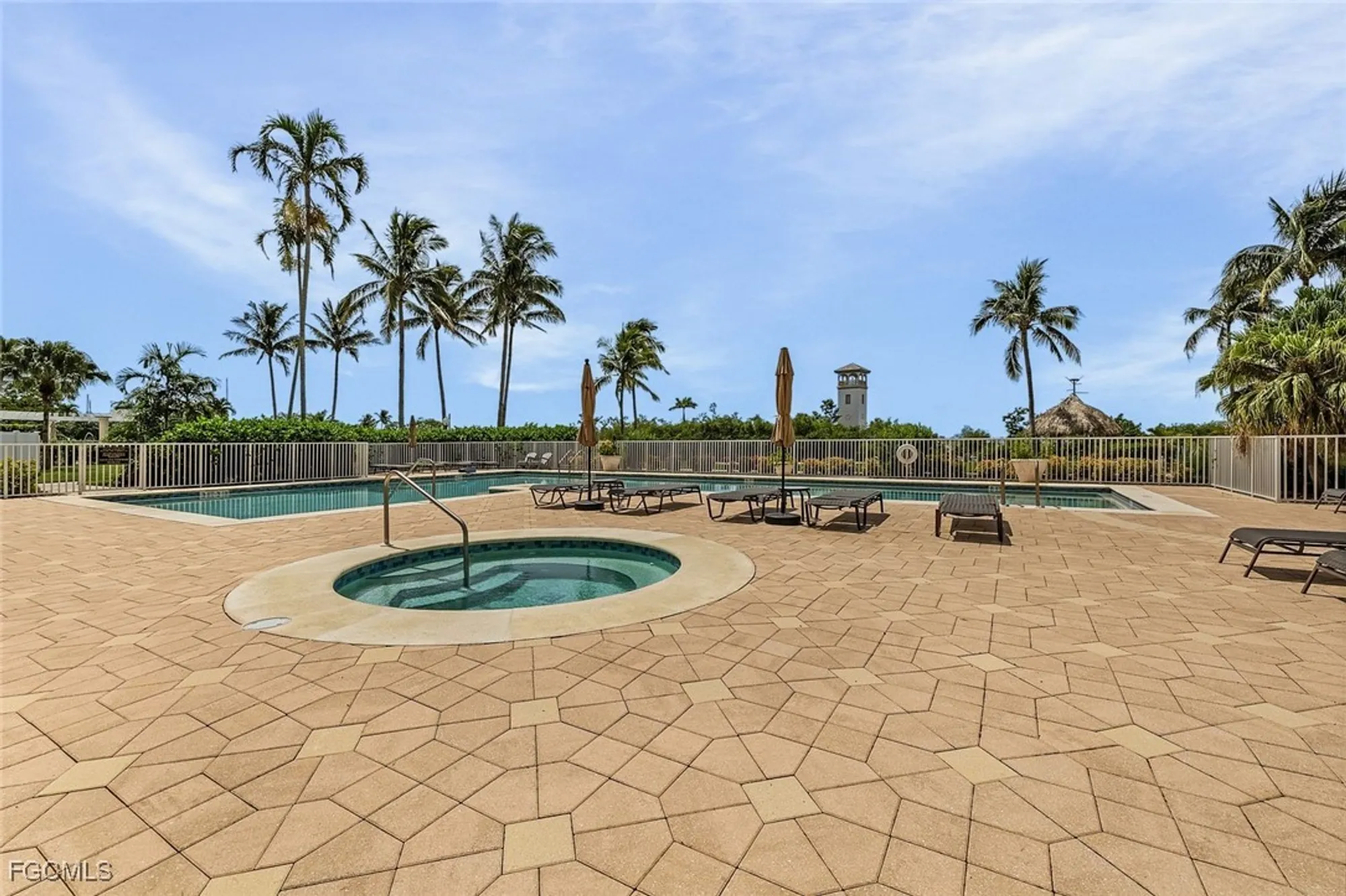 Property Slideshow image 8 of 50 | 14250 royal harbour ct 817, Fort Myers, FL, 33908