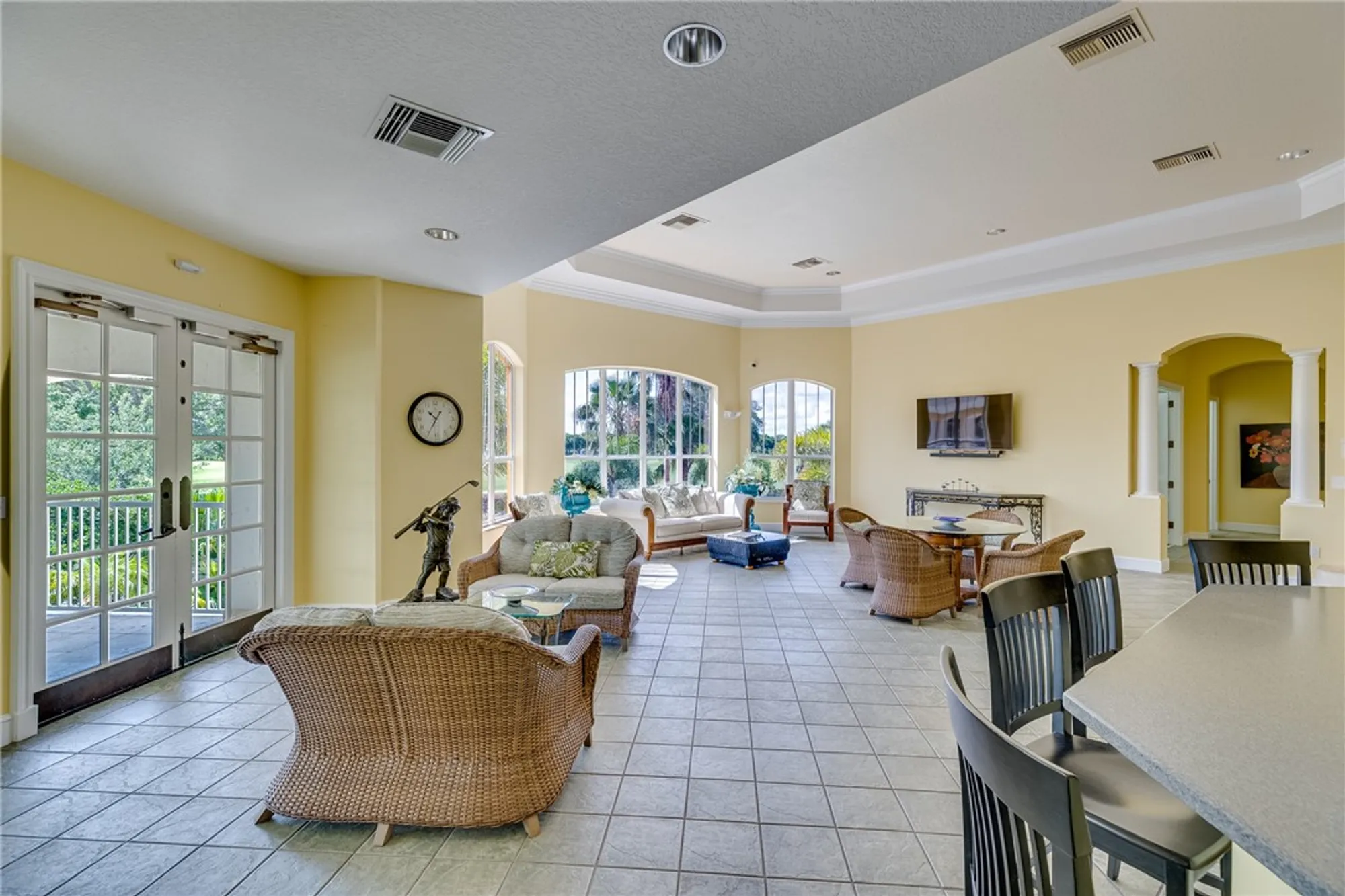 Property Slideshow image 29 of 36 | 5060 fairways cir f210, Vero Beach, FL, 32967
