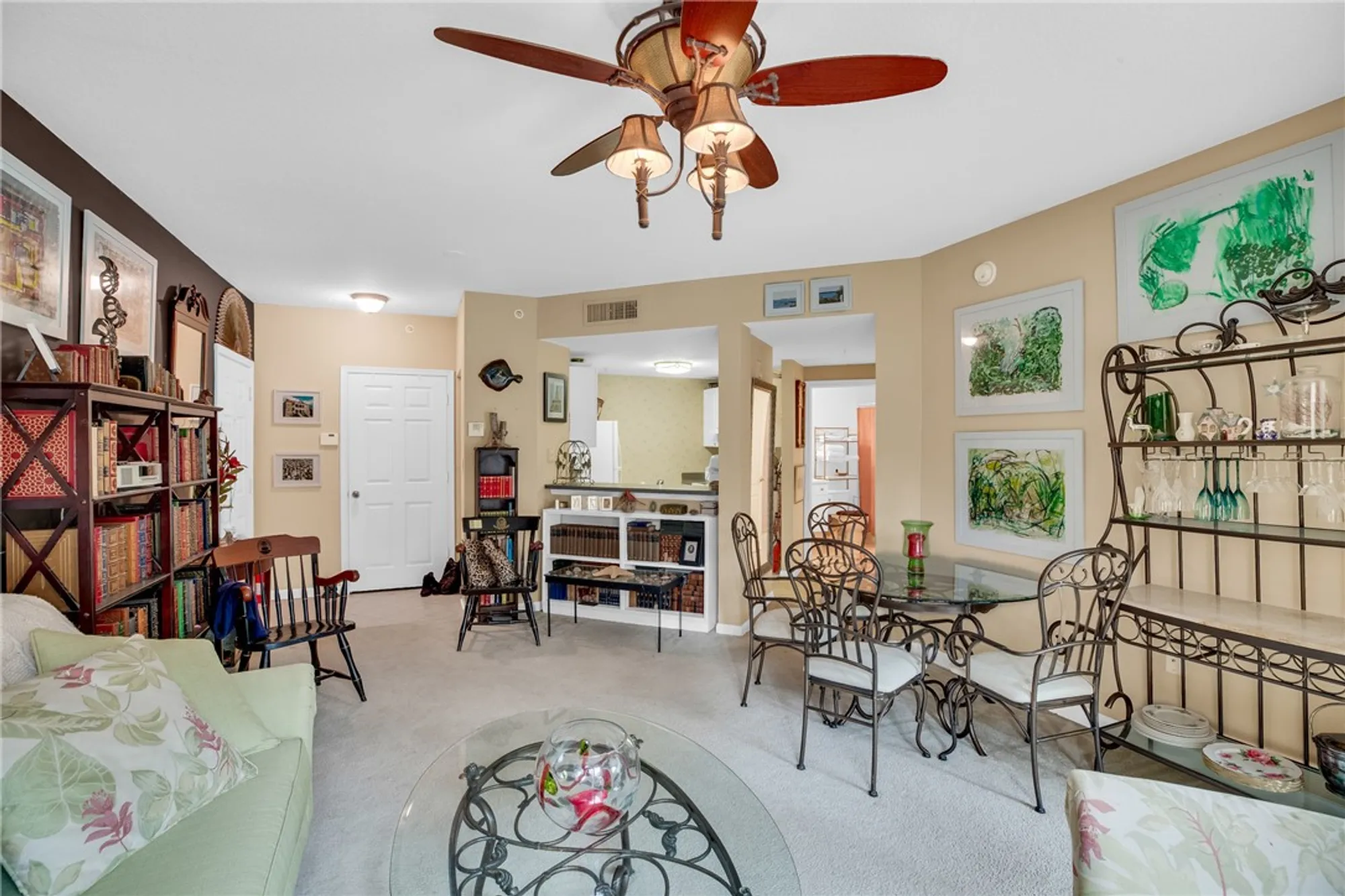 Property Slideshow image 8 of 36 | 5060 fairways cir f210, Vero Beach, FL, 32967