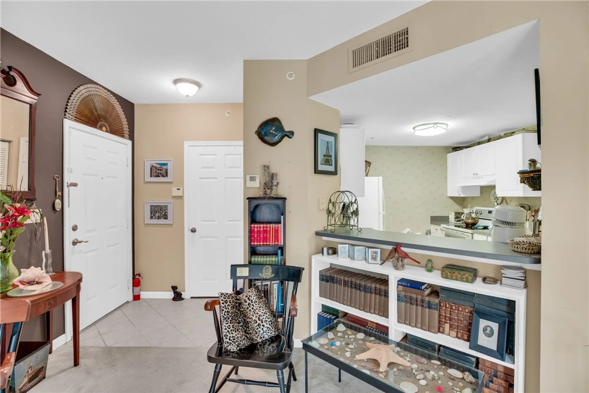 Property Slideshow image 9 of 36 | 5060 fairways cir f210, Vero Beach, FL, 32967